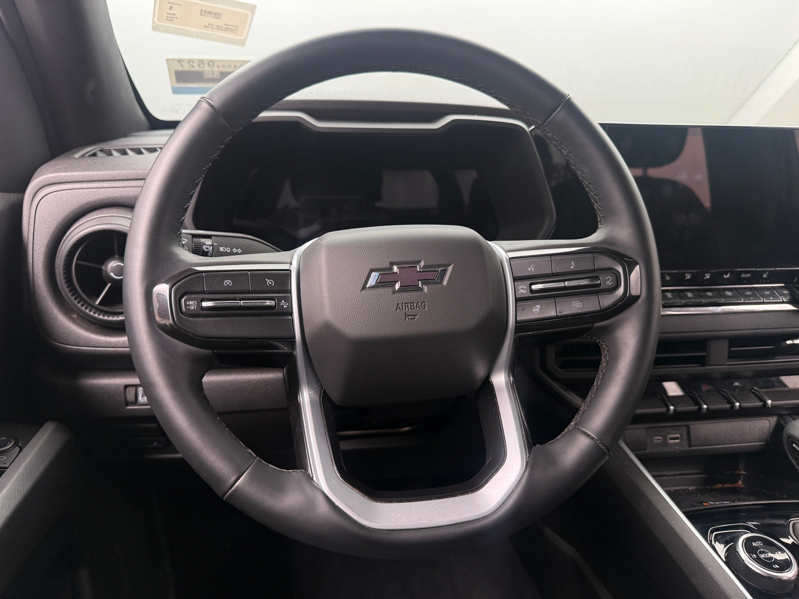 Thumbnail: 2025 Chevrolet Colorado - 4