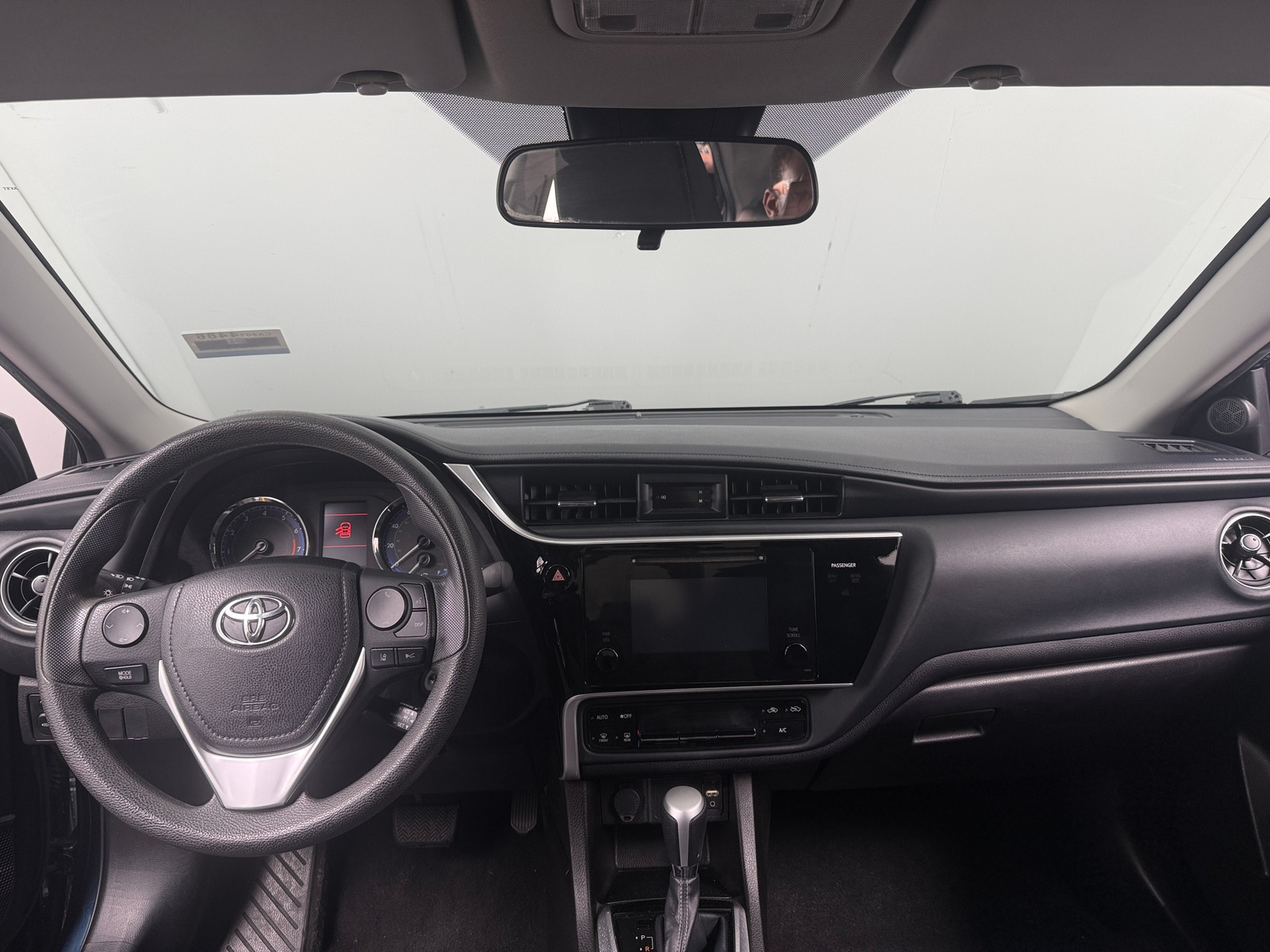 Thumbnail: 2017 Toyota Corolla - 3