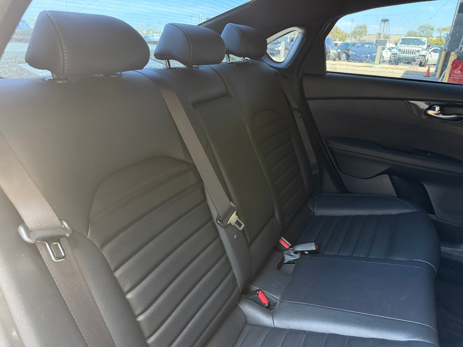 Thumbnail: 2023 Kia Forte - 5