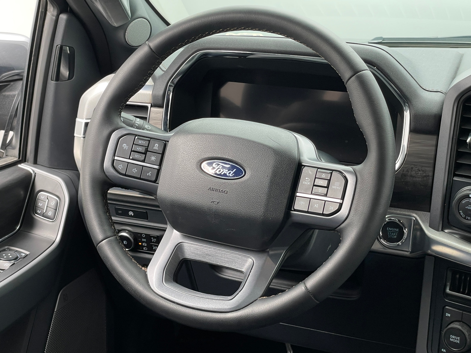 Thumbnail: 2025 Ford Econoline - 4