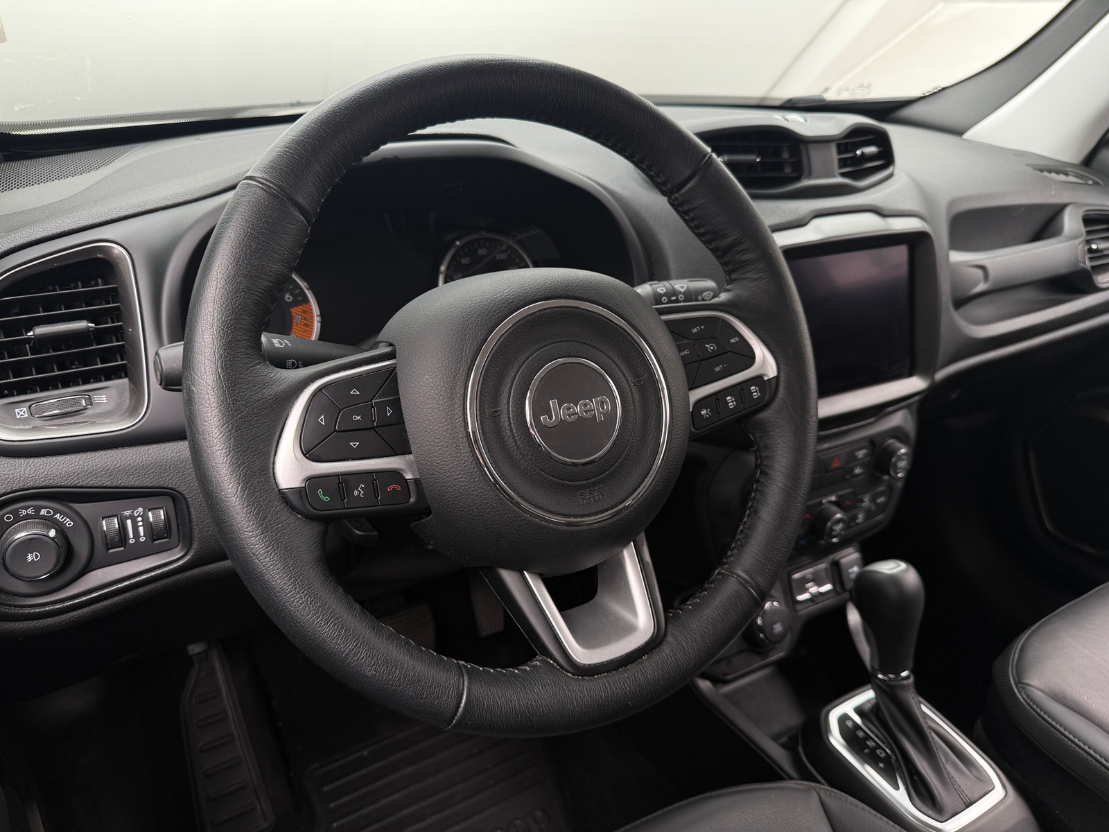 Thumbnail: 2023 Jeep Renegade - 4
