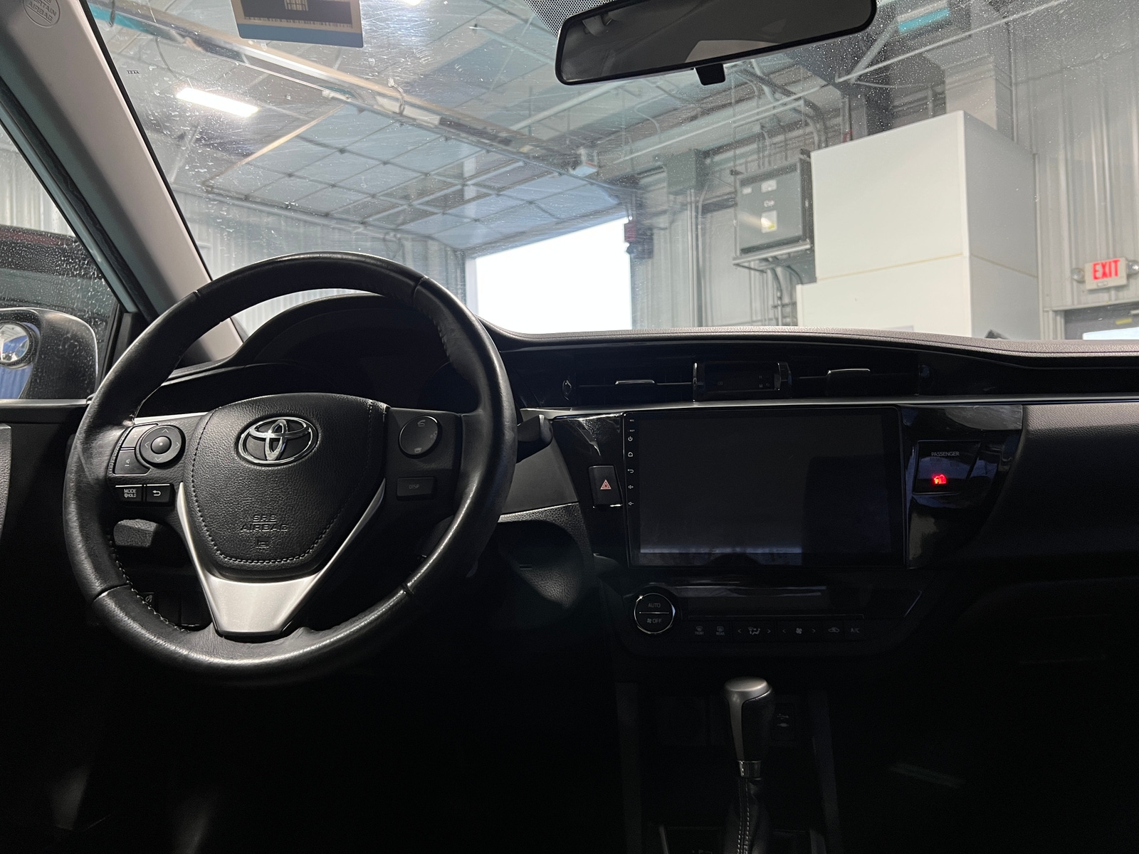 Thumbnail: 2015 Toyota Corolla - 3