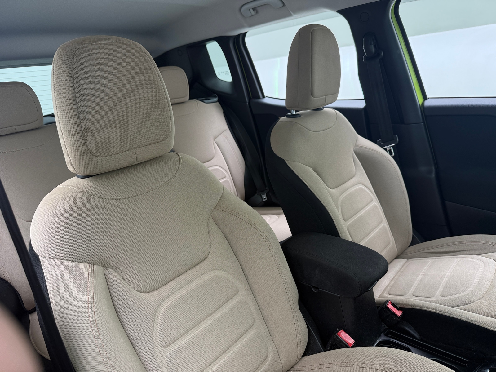Thumbnail: 2018 Jeep Renegade - 2