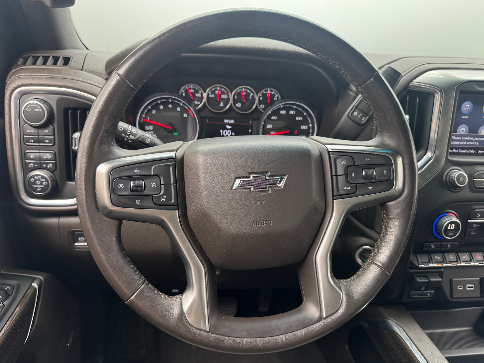 Thumbnail: 2021 Chevrolet Silverado 1500 - 5