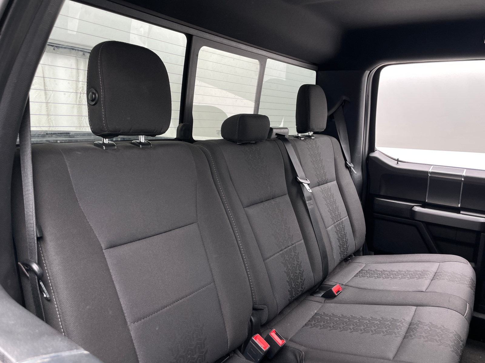 Thumbnail: 2019 Ford Econoline - 6