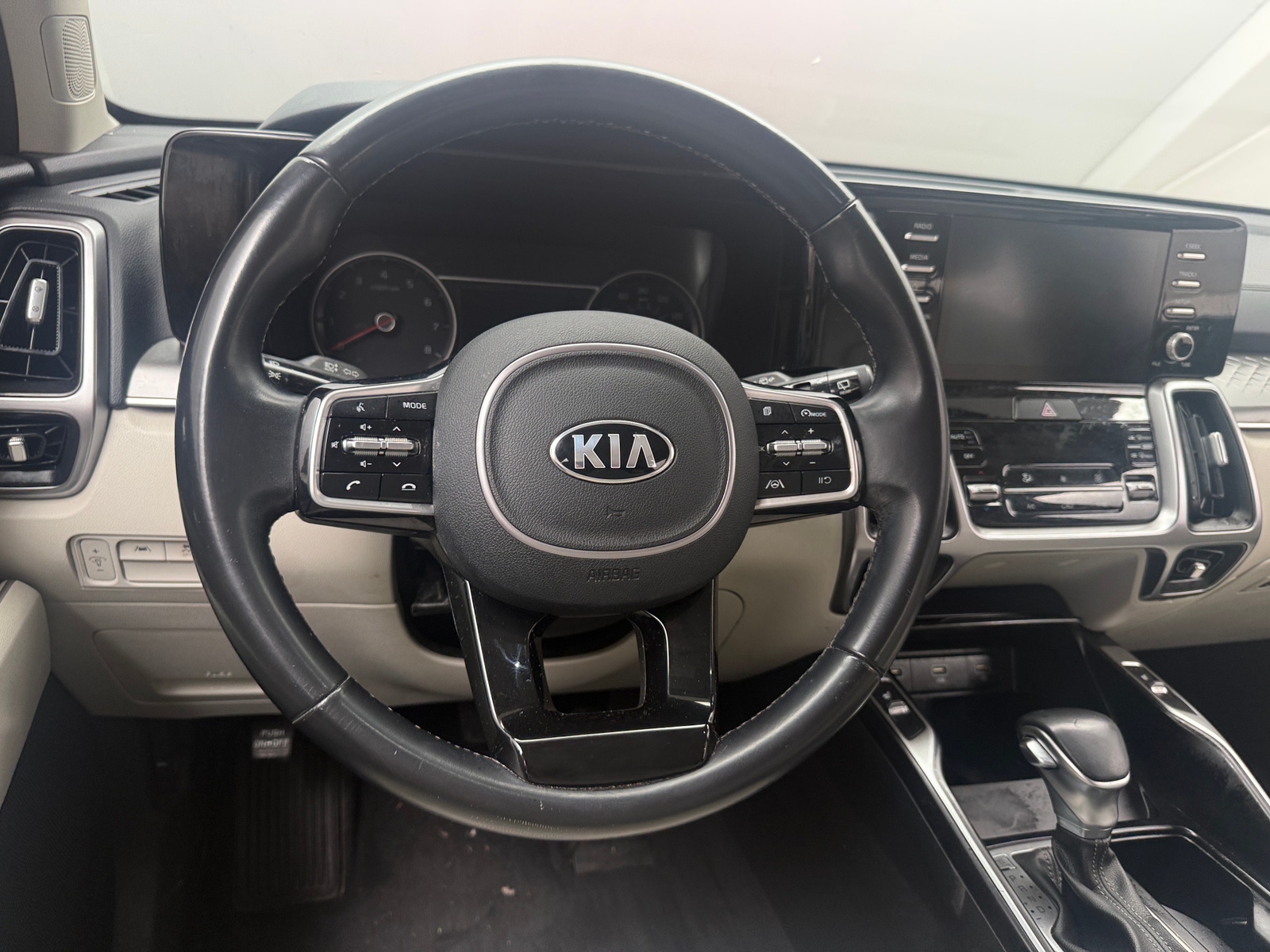 Thumbnail: 2021 Kia Sorento - 4
