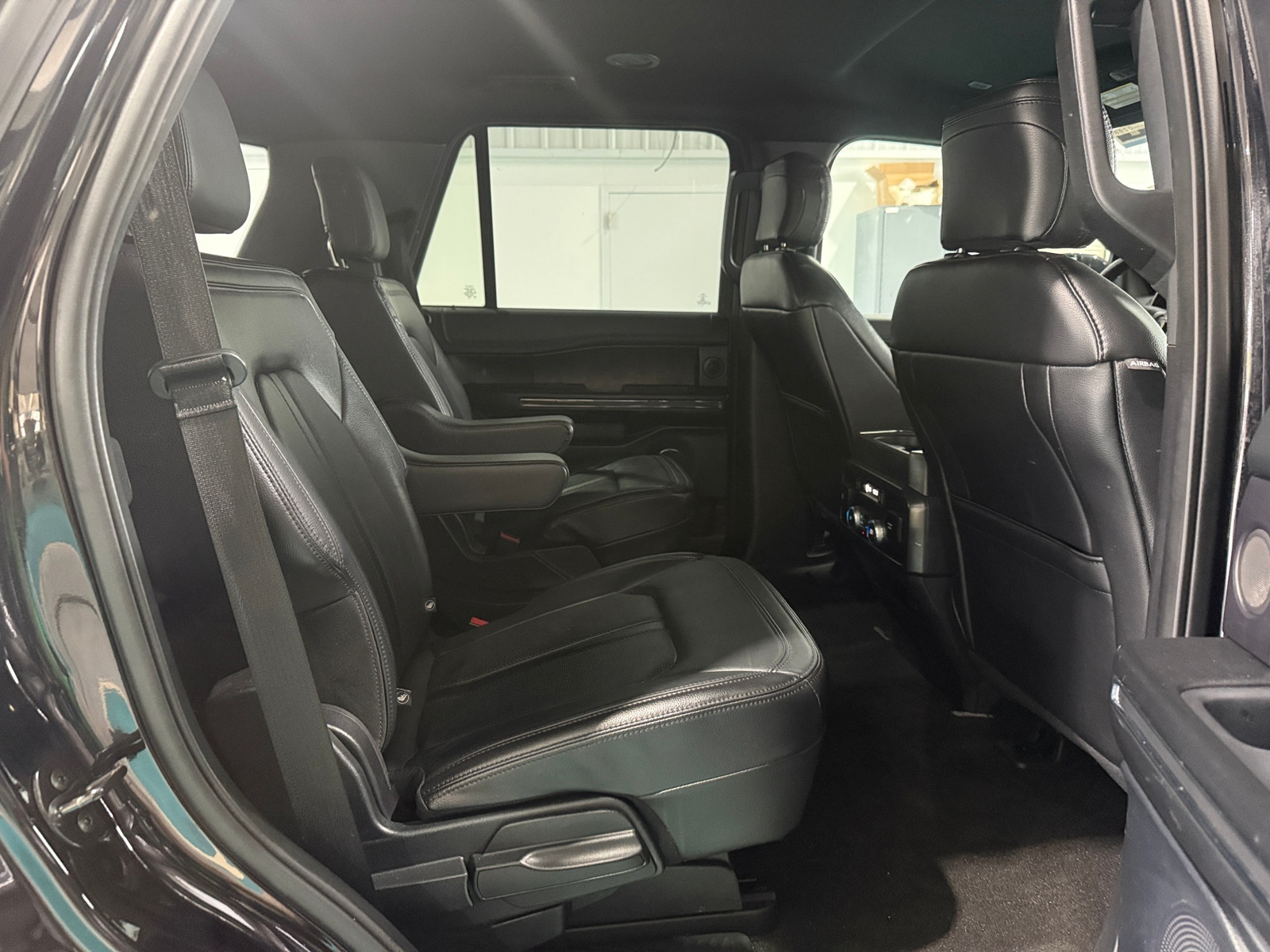 Thumbnail: 2020 Ford Expedition - 5