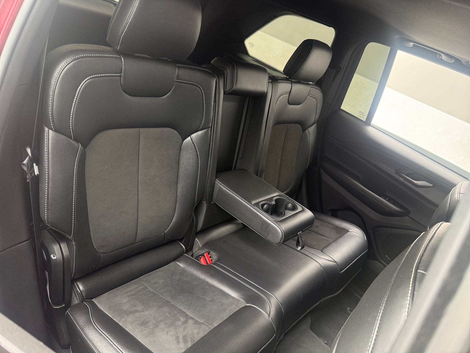 Thumbnail: 2024 Jeep Grand Cherokee - 5