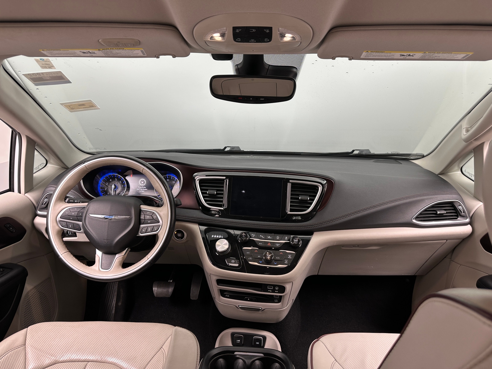 Thumbnail: 2019 Chrysler Pacifica - 2