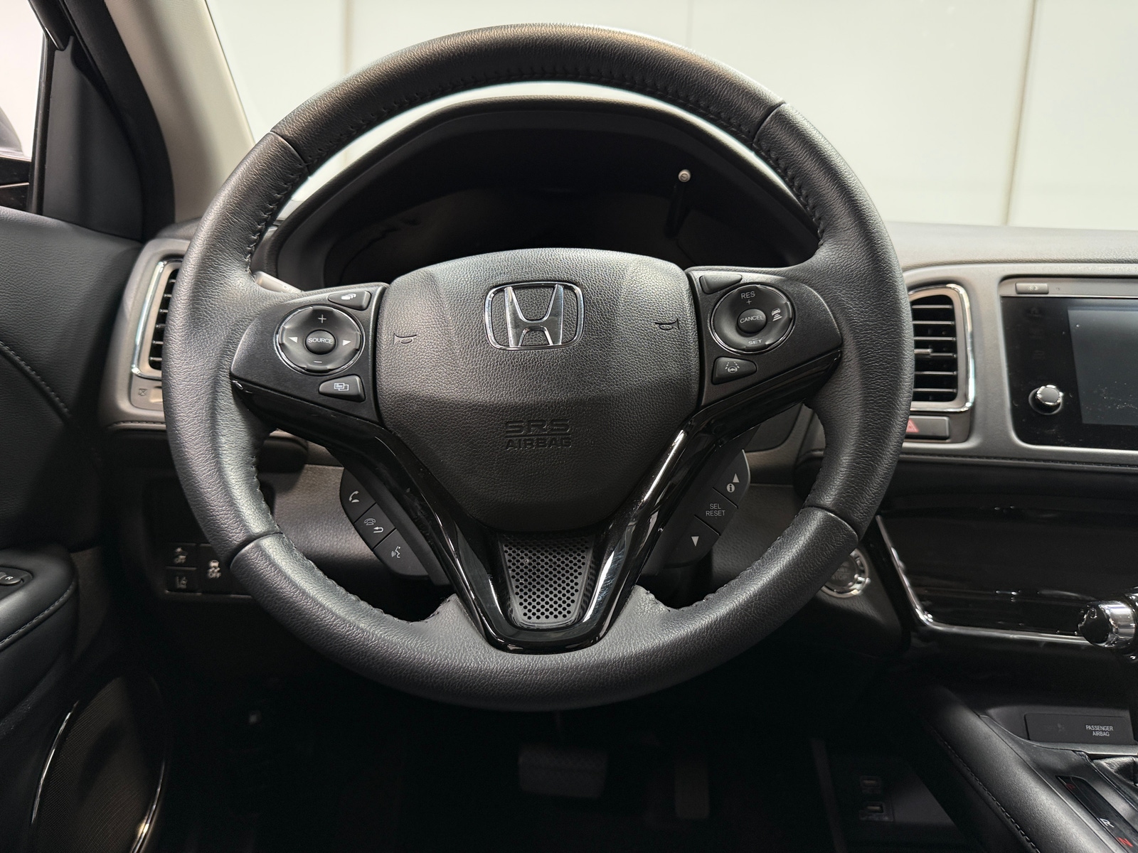 Thumbnail: 2022 Honda HR-V - 4