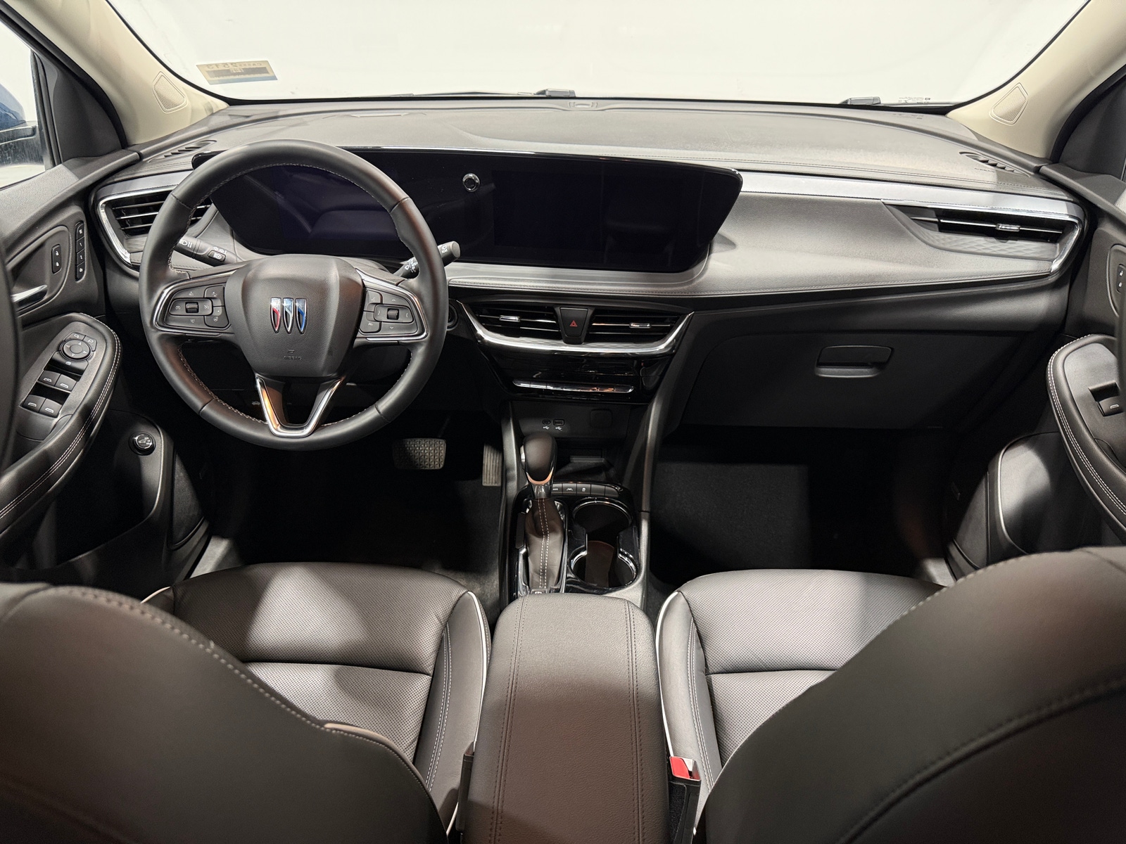Thumbnail: 2025 Buick Encore GX - 2