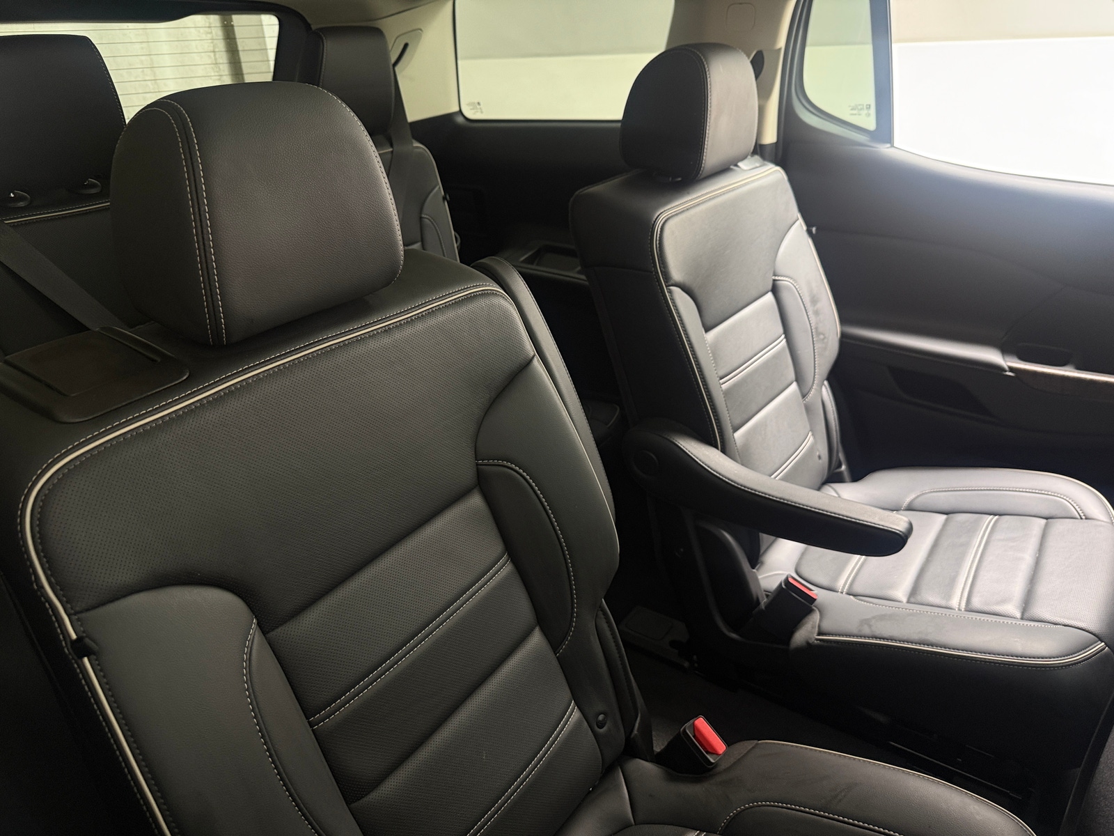 Thumbnail: 2023 GMC Acadia - 5
