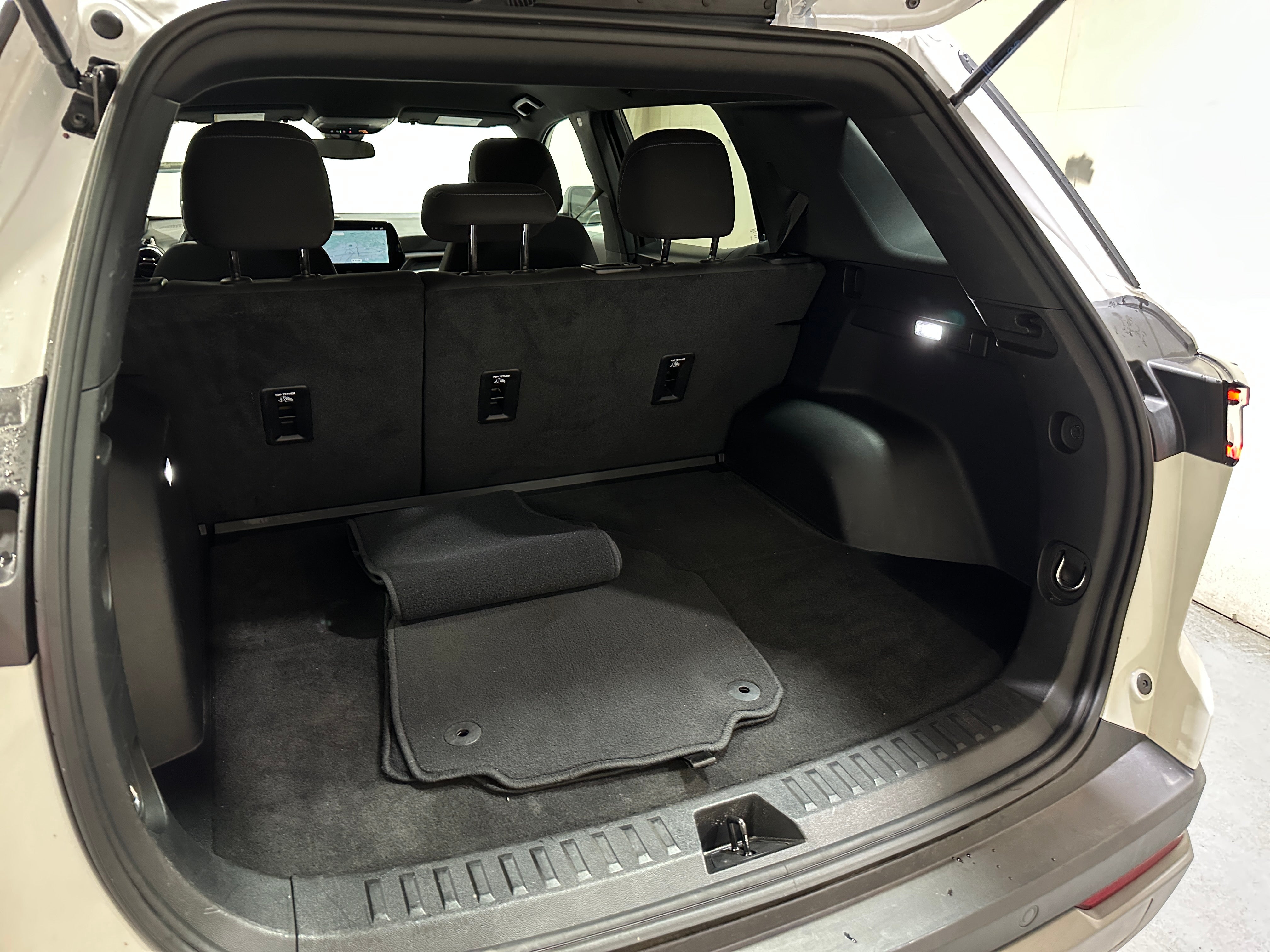 2025 Chevrolet Equinox LT - Photo 8