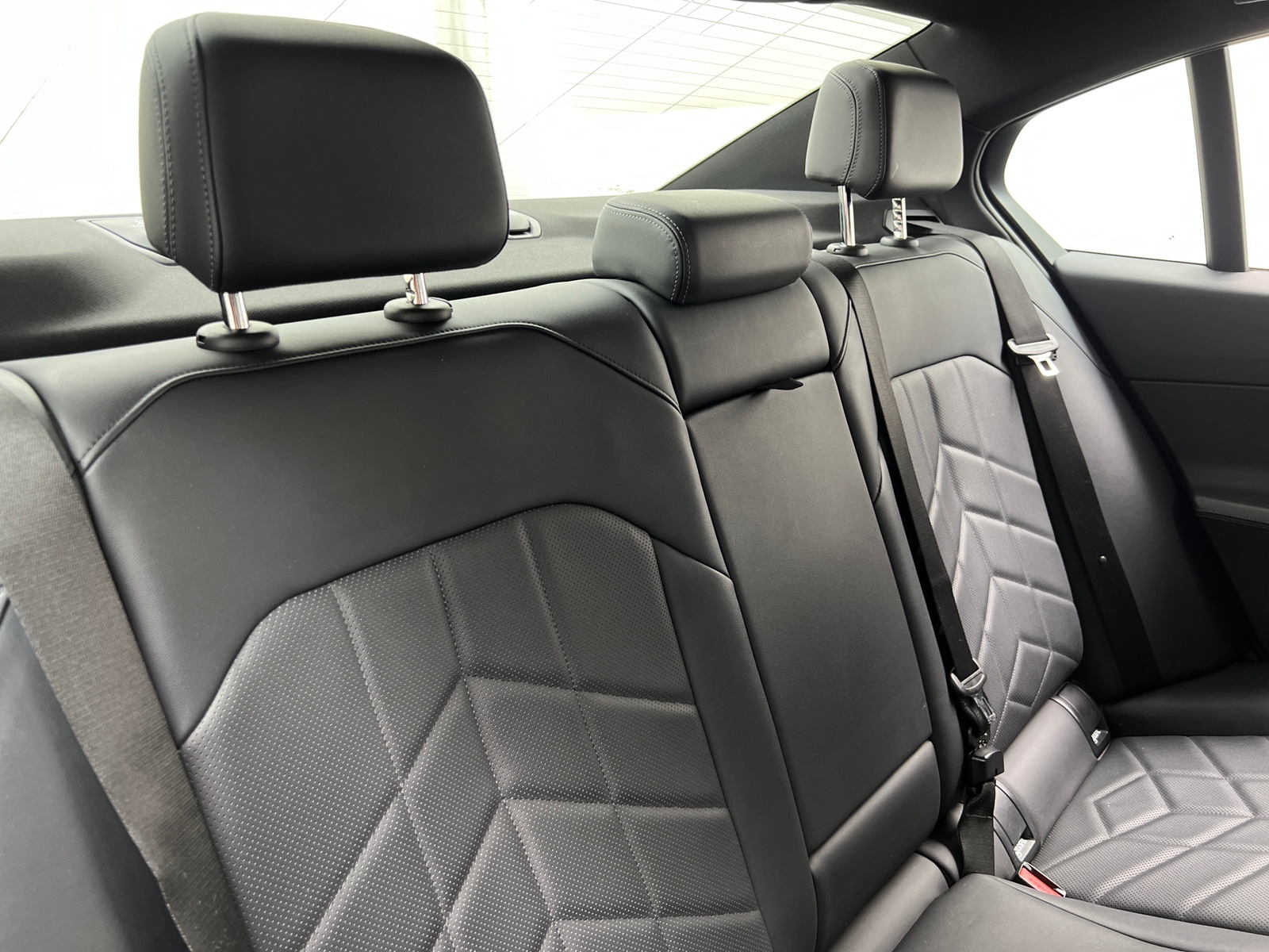 Thumbnail: 2024 BMW 5 Series - 5
