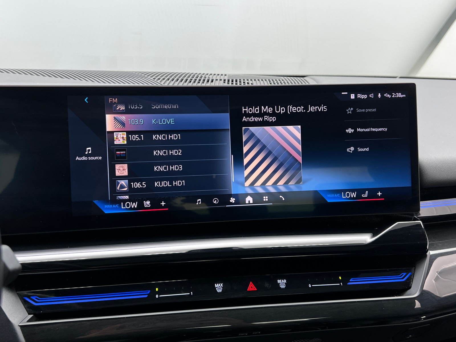 Thumbnail: 2024 BMW 5 Series - 3