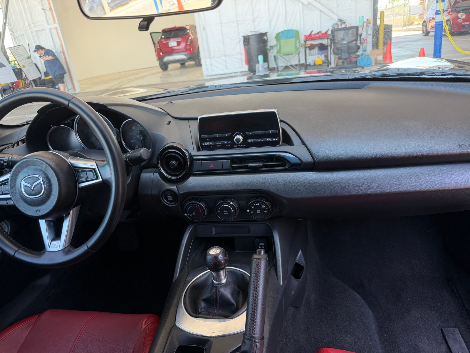 Thumbnail: 2016 Mazda MX-5 Miata - 3