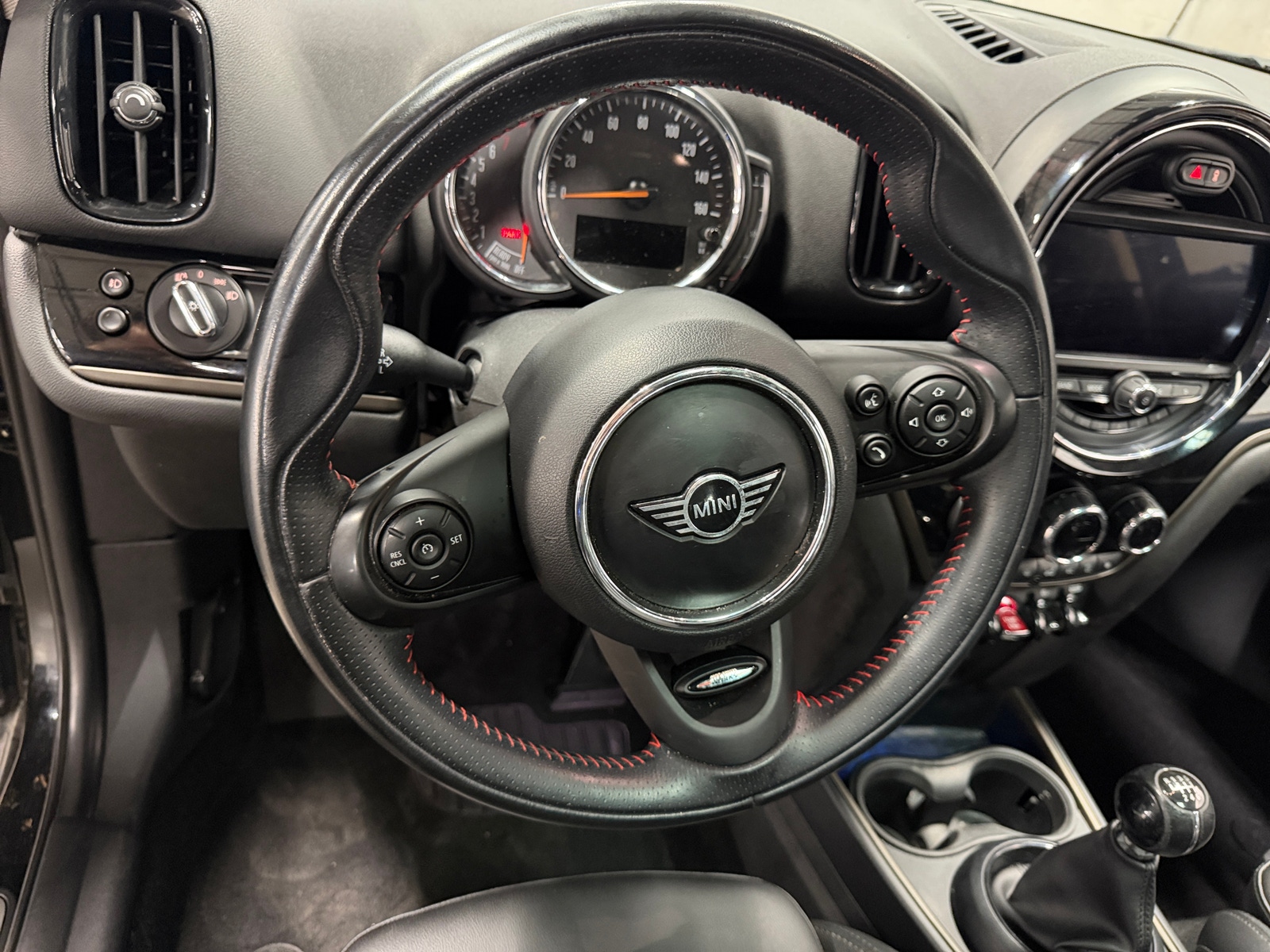 Thumbnail: 2019 MINI Cooper Countryman - 4