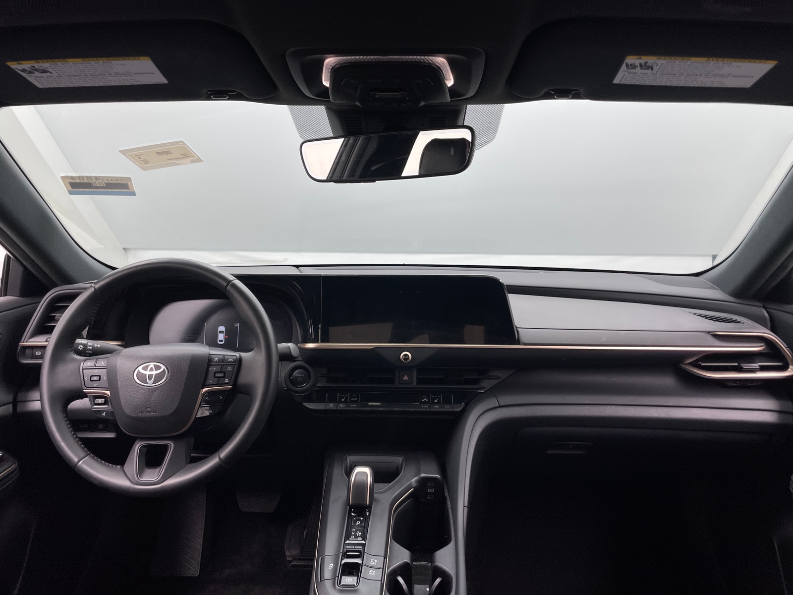Thumbnail: 2023 Toyota Crown - 3