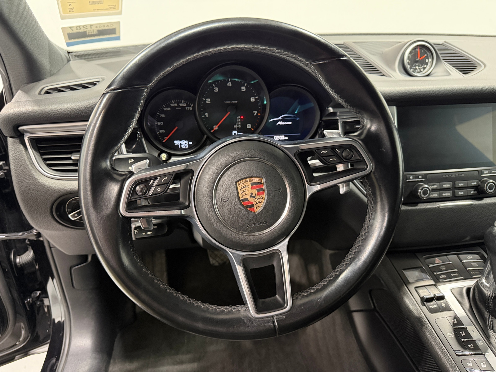 Thumbnail: 2018 Porsche Macan - 5