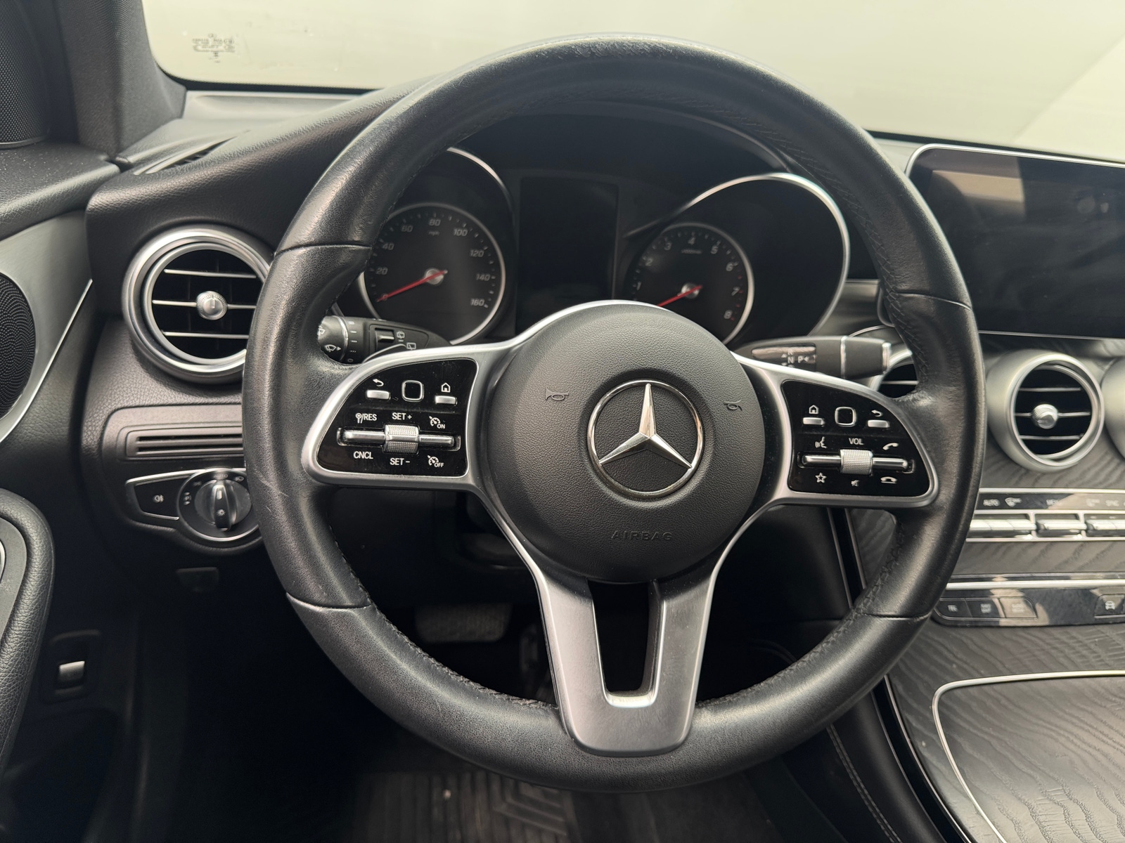 Thumbnail: 2020 Mercedes-Benz GLC - 4