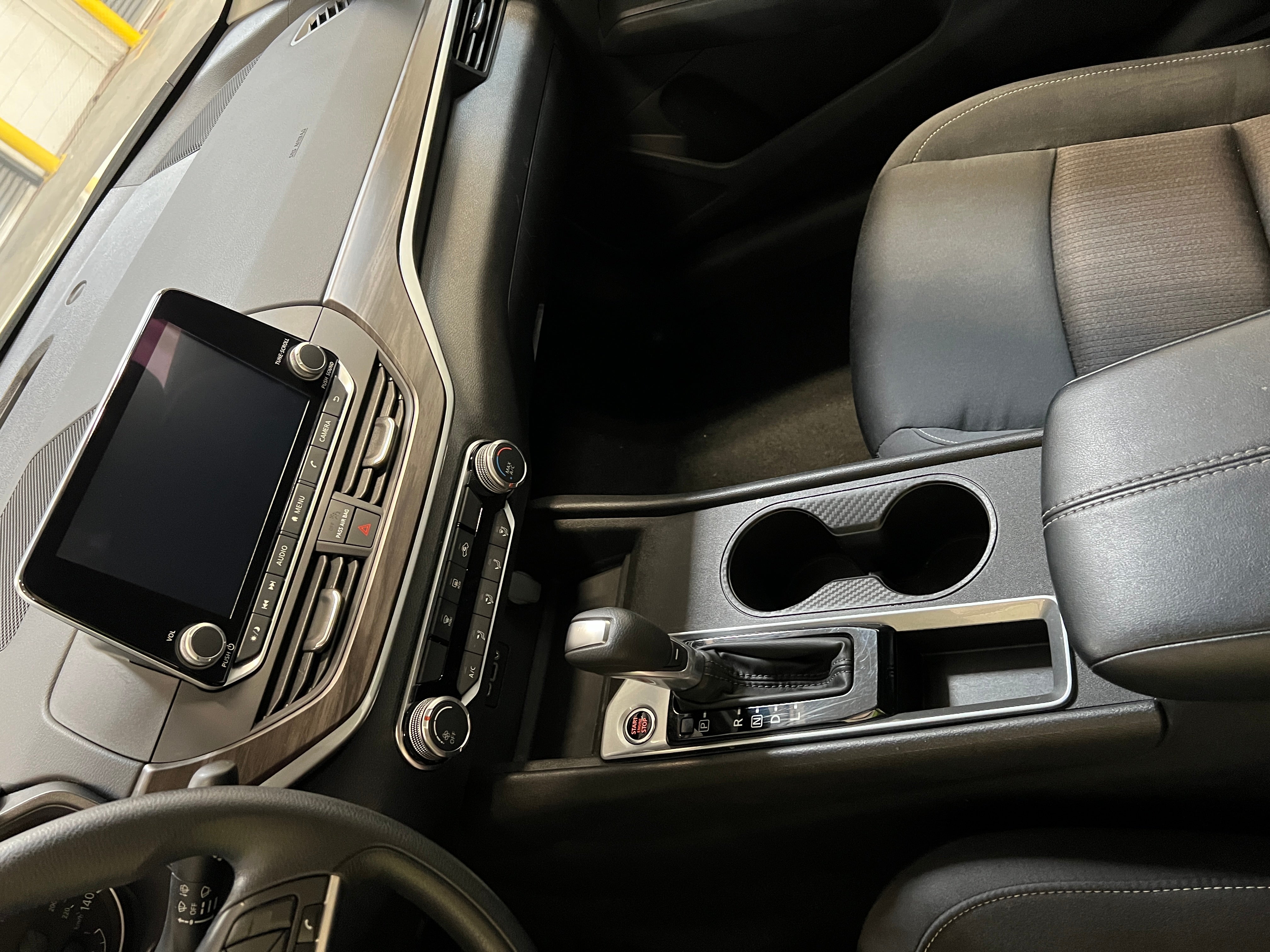 2025 Nissan Altima SV - Photo 7
