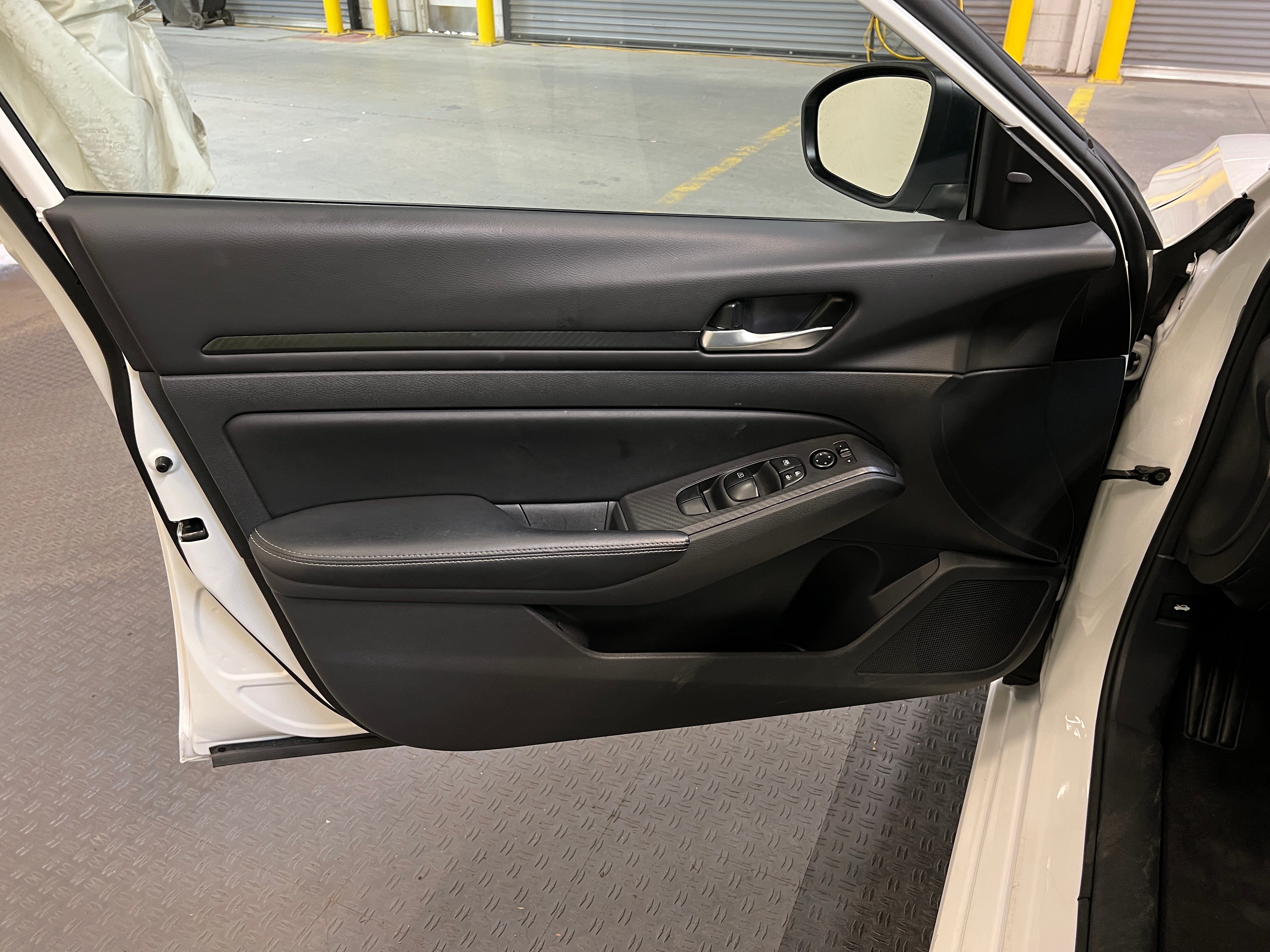 2025 Nissan Altima SV - Photo 10