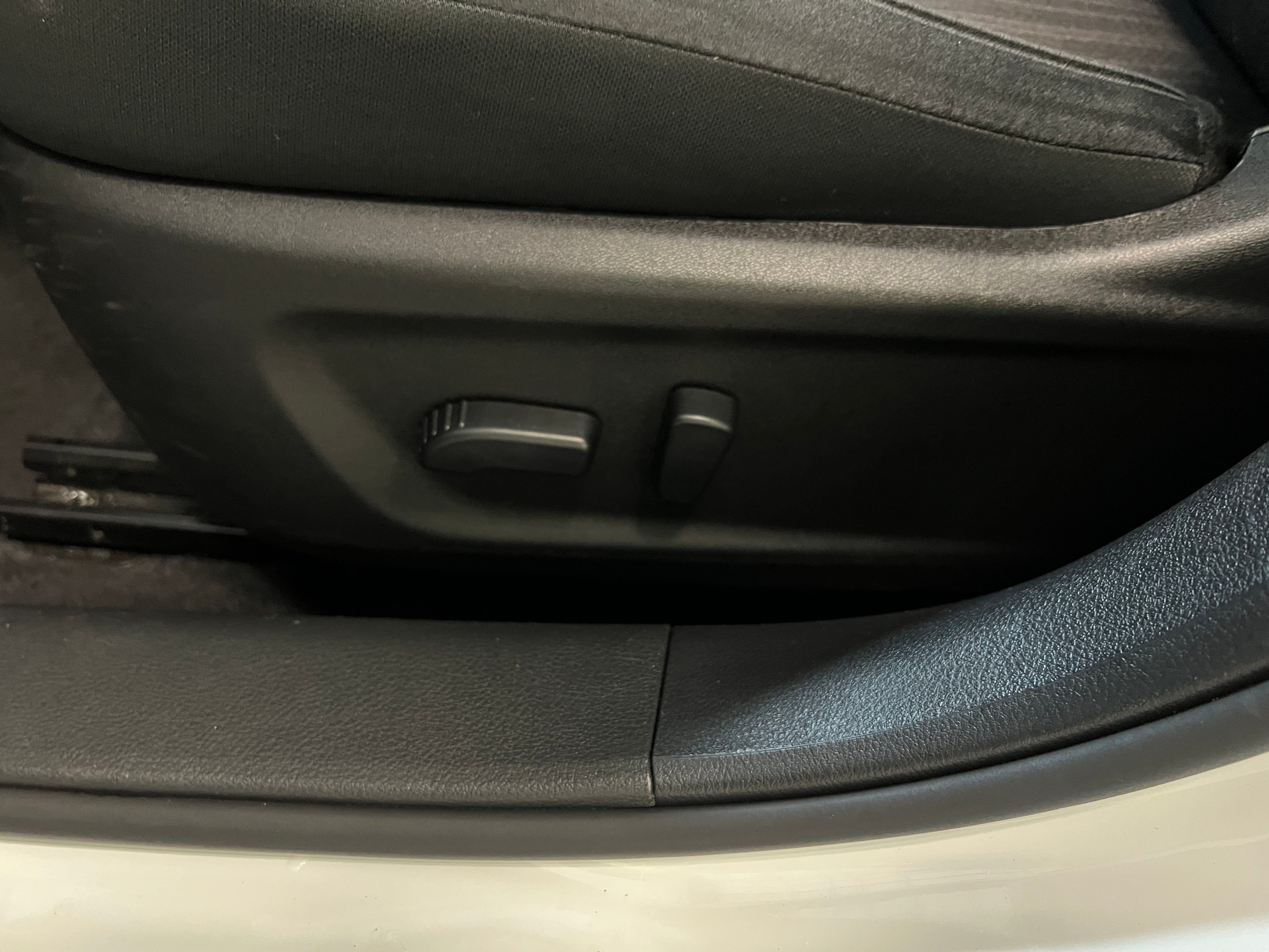 2025 Nissan Altima SV - Photo 2