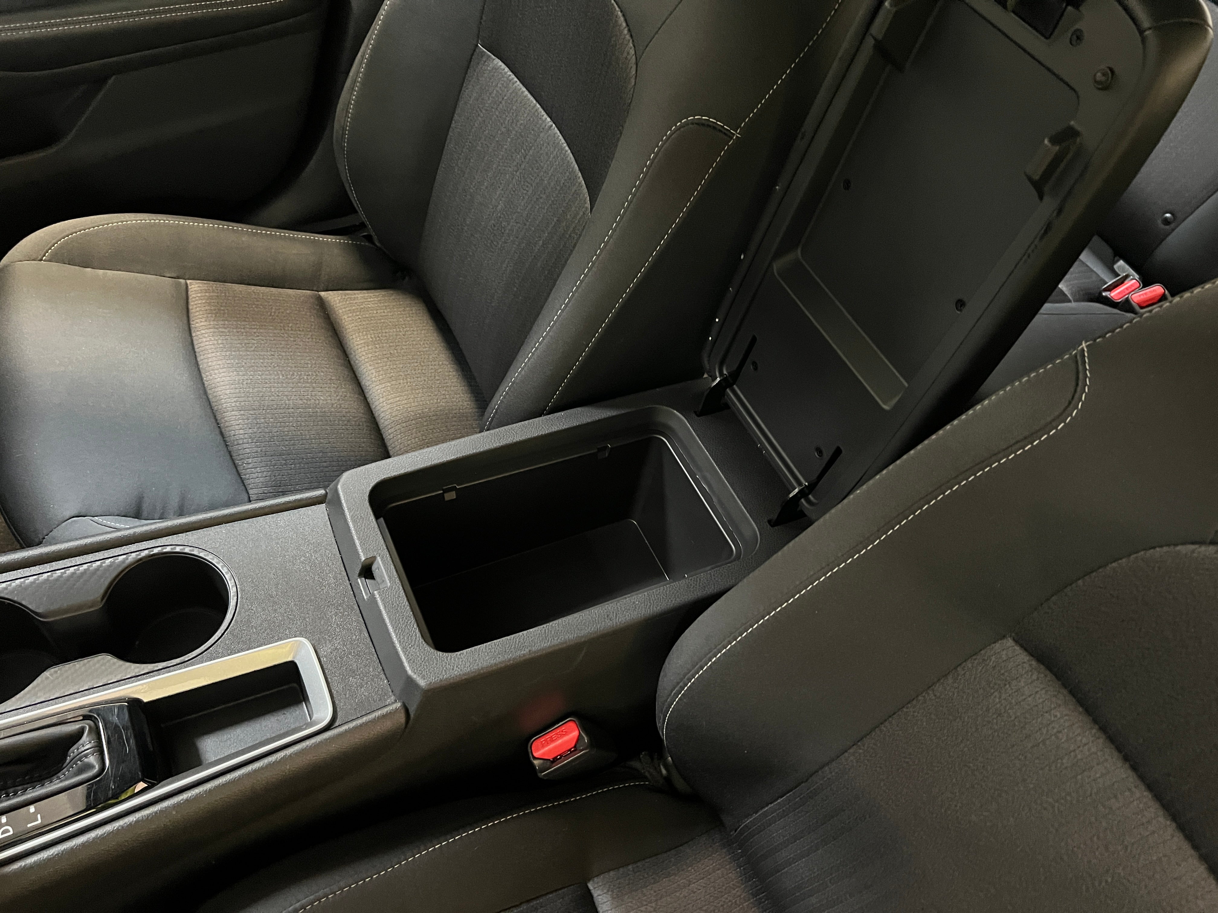 2025 Nissan Altima SV - Photo 16