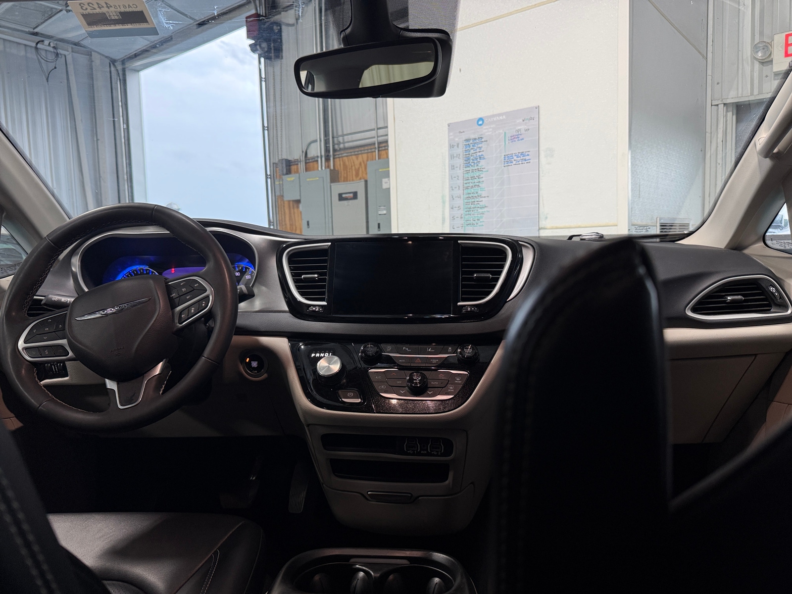 Thumbnail: 2024 Chrysler Pacifica - 2