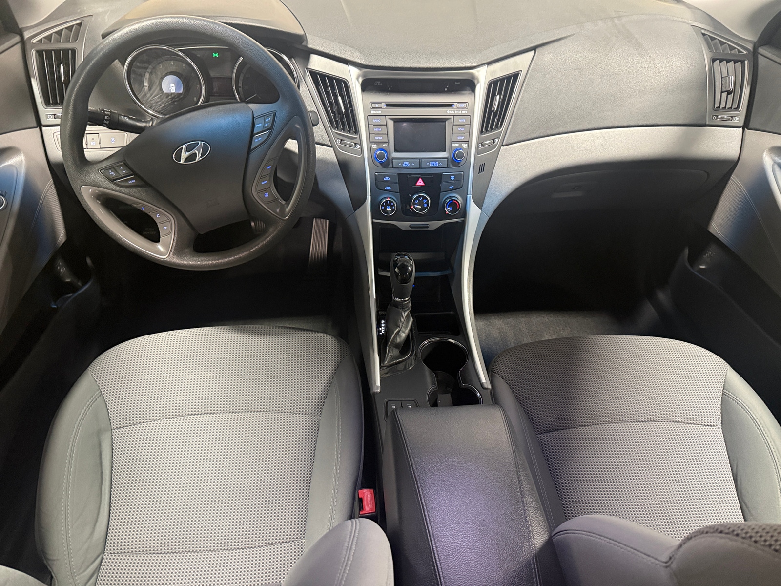 Thumbnail: 2014 Hyundai Sonata - 3