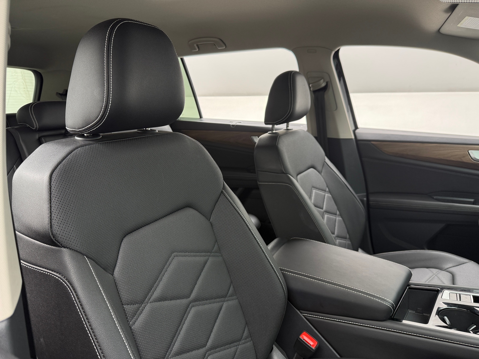 Thumbnail: 2026 Volkswagen Atlas - 2