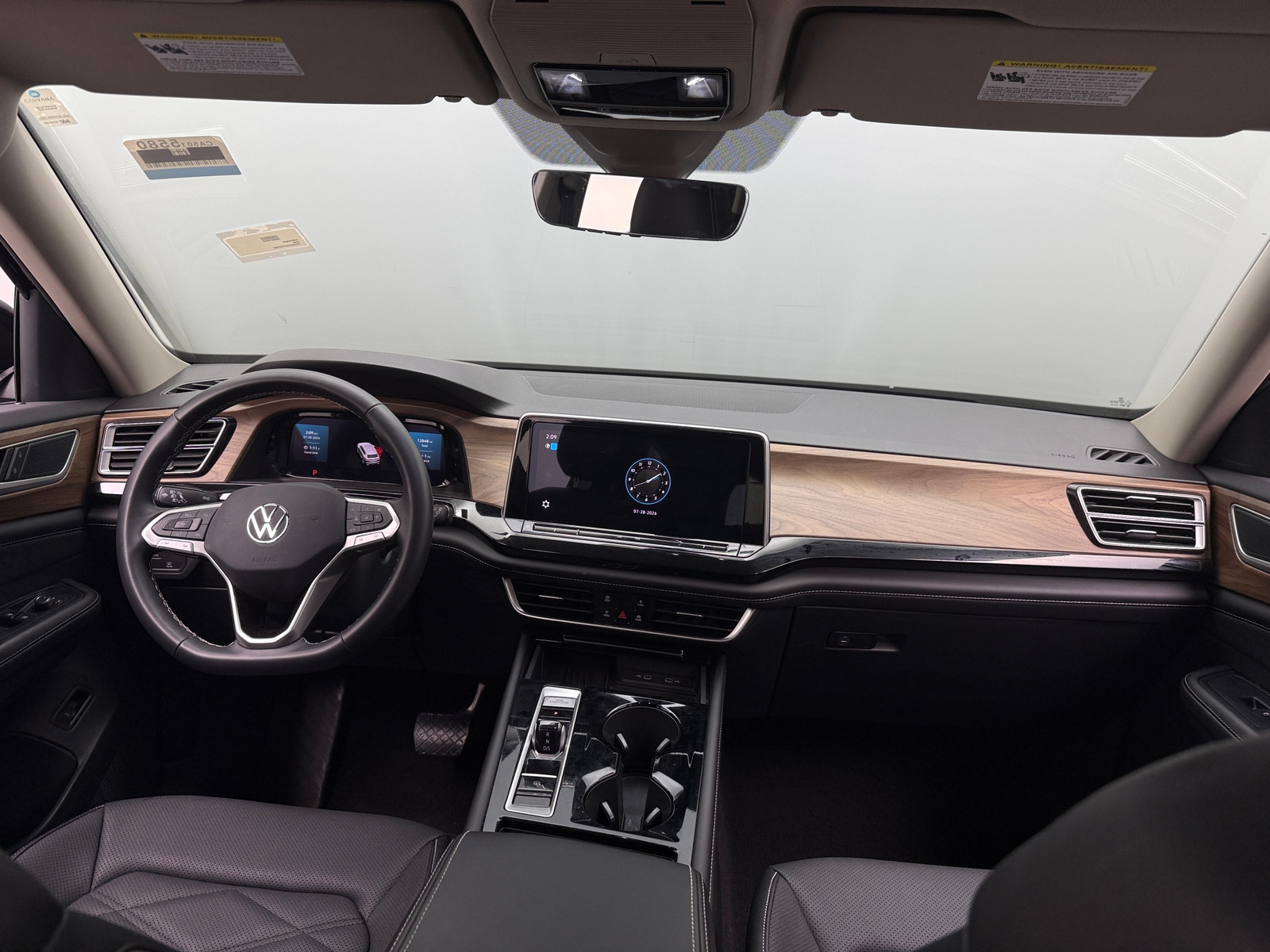 Thumbnail: 2026 Volkswagen Atlas - 3