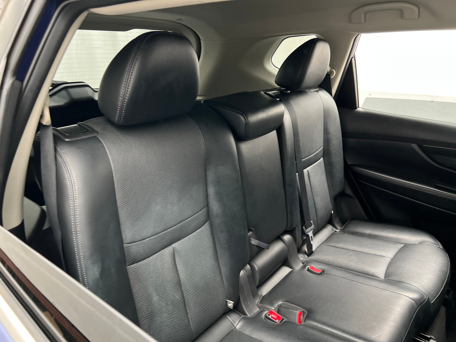 Thumbnail: 2017 Nissan Rogue - 5