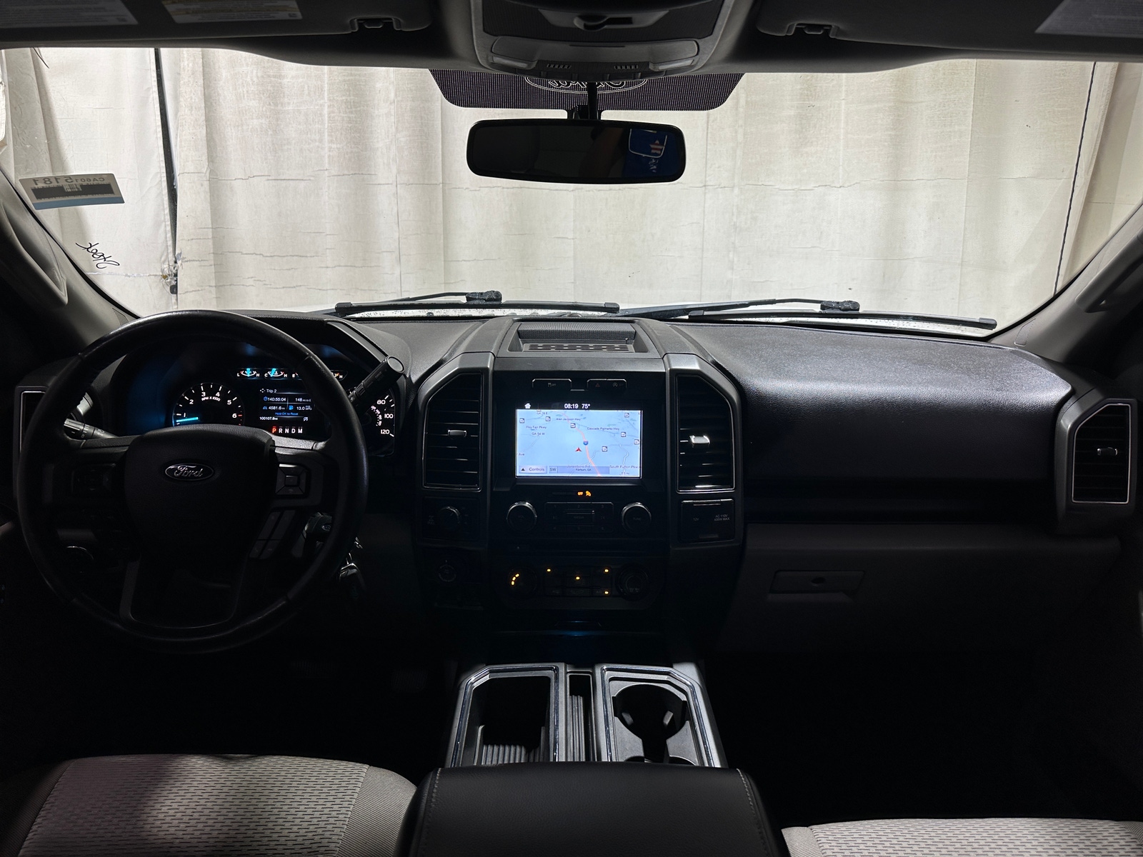 Thumbnail: 2018 Ford Econoline - 3