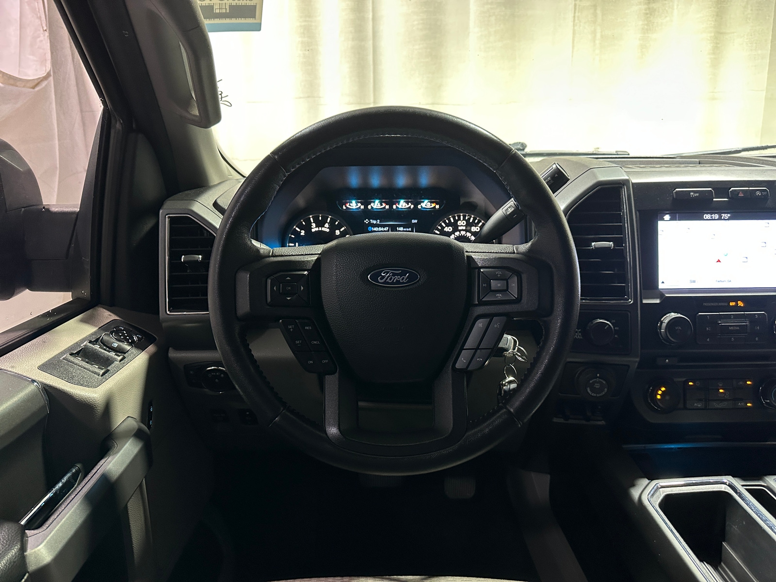 Thumbnail: 2018 Ford Econoline - 5