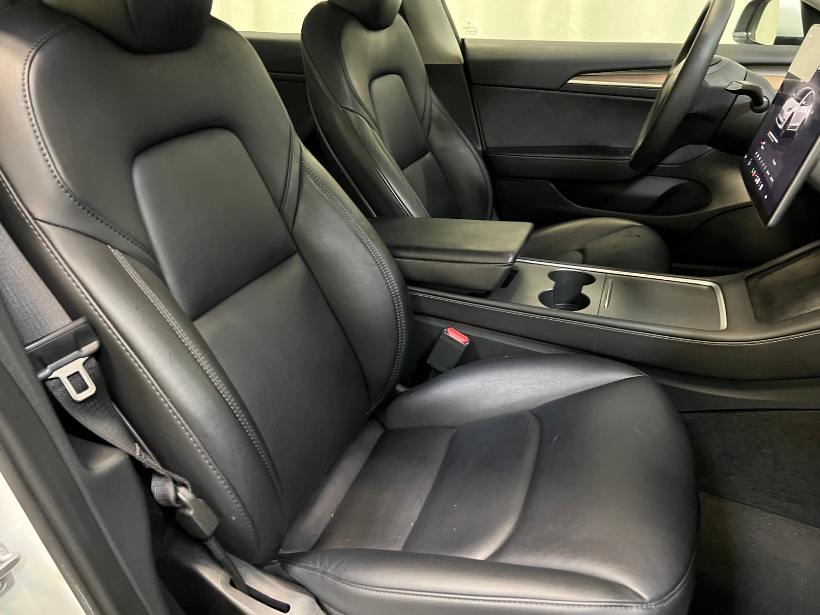 Thumbnail: 2023 Tesla Model 3 - 2