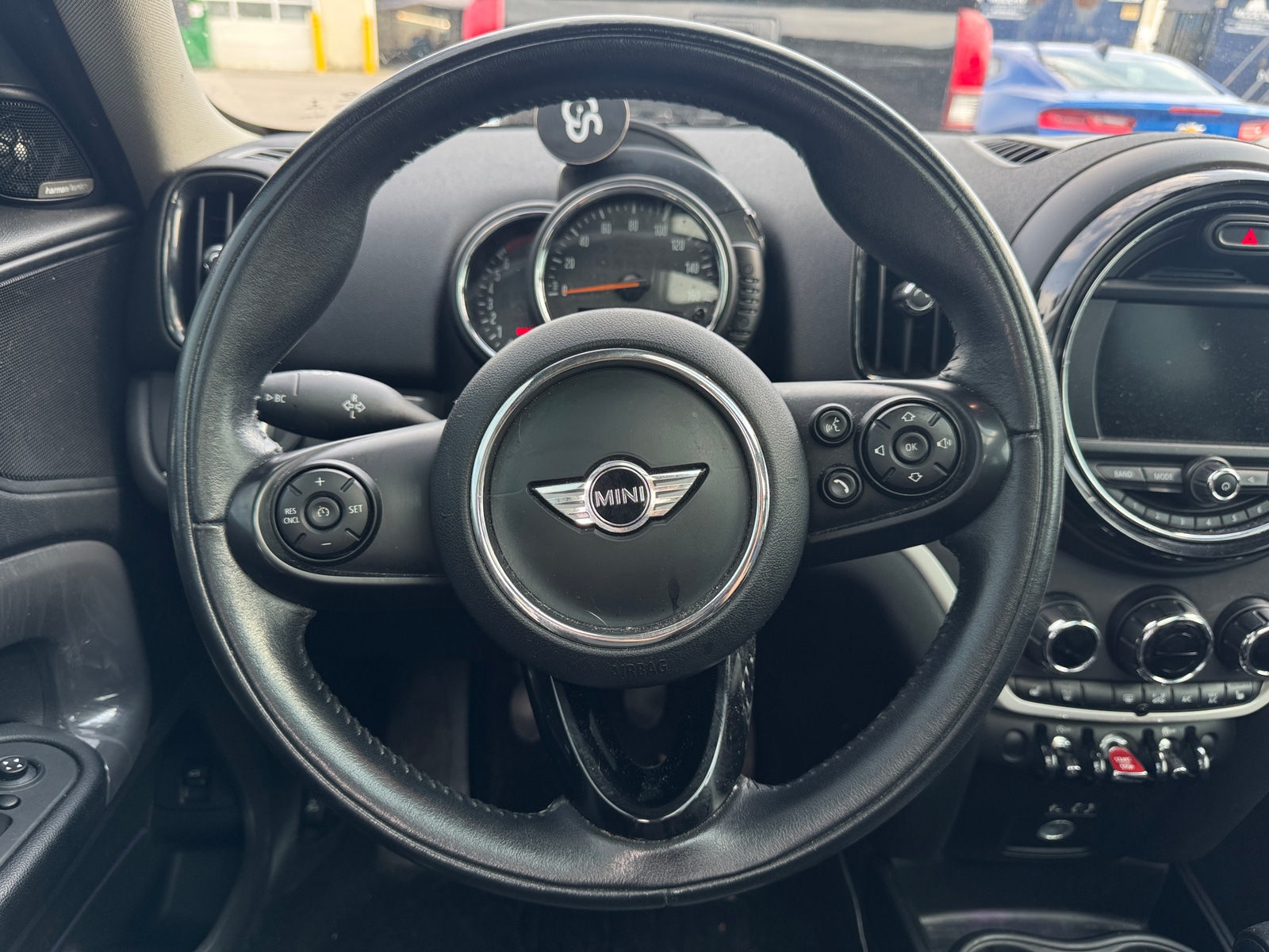 Thumbnail: 2017 MINI Cooper Countryman - 4