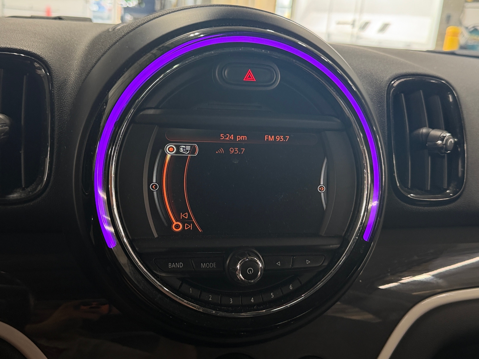 Thumbnail: 2017 MINI Cooper Countryman - 3