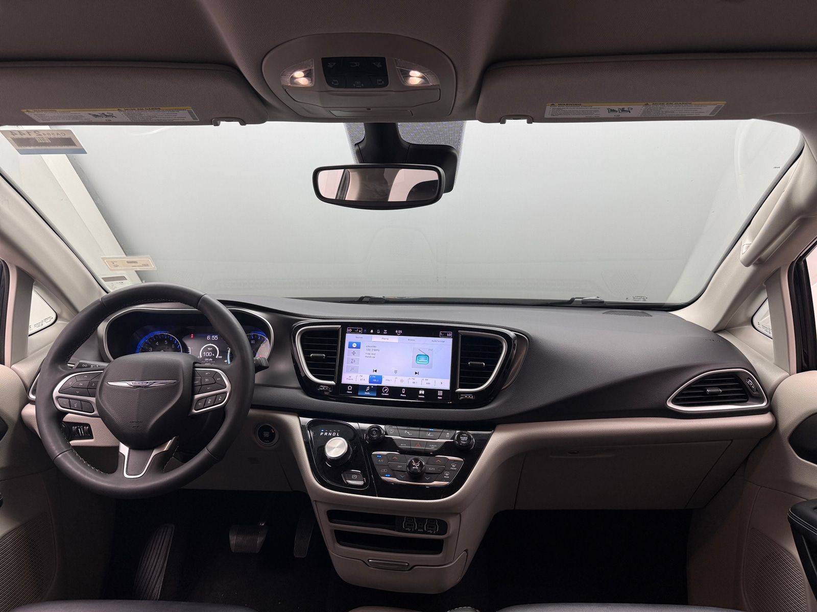 Thumbnail: 2024 Chrysler Pacifica - 2
