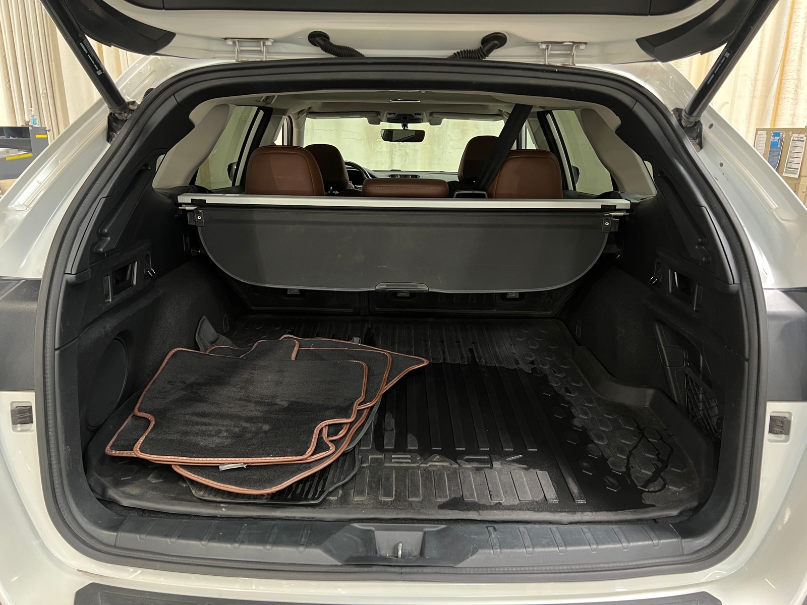 Thumbnail: 2020 Subaru Outback - 6