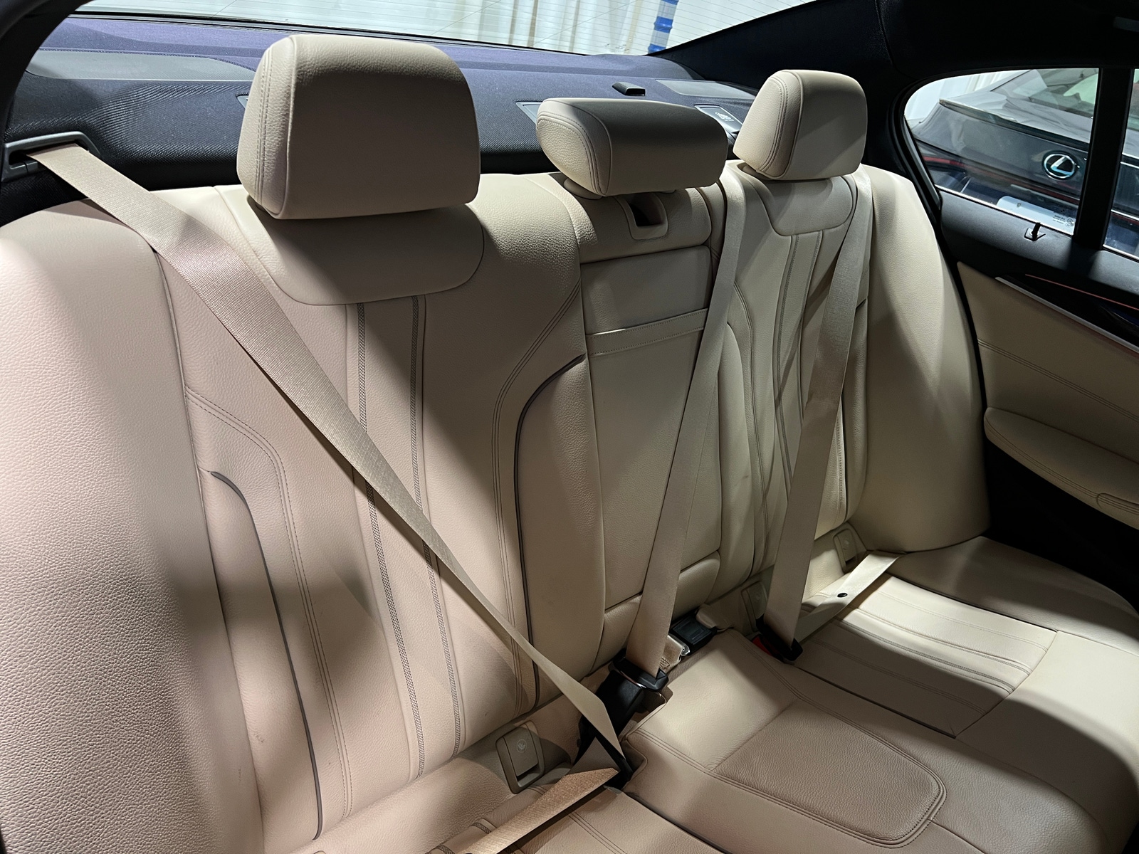 Thumbnail: 2019 BMW 5 Series - 5