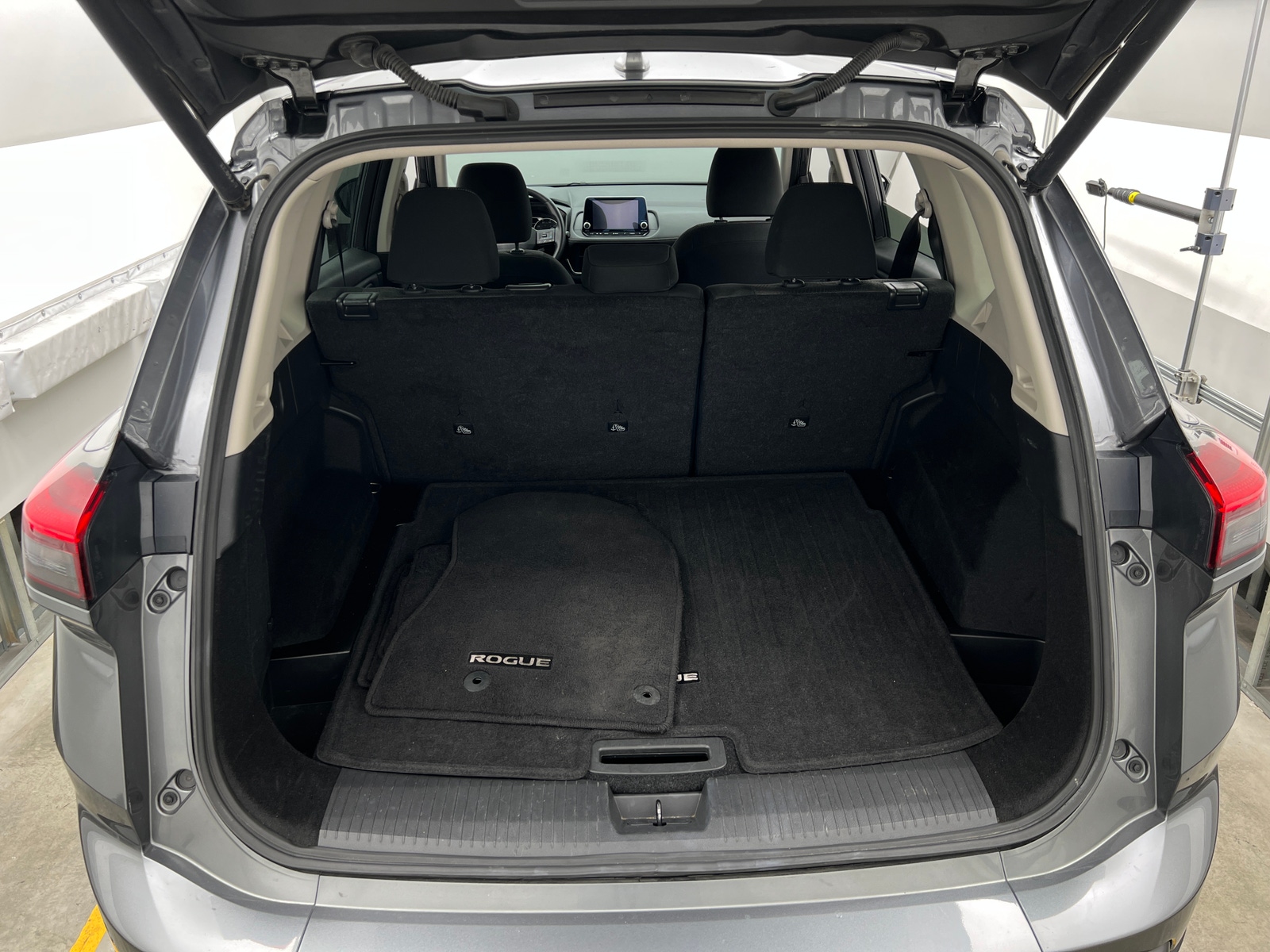 Thumbnail: 2025 Nissan Rogue - 7