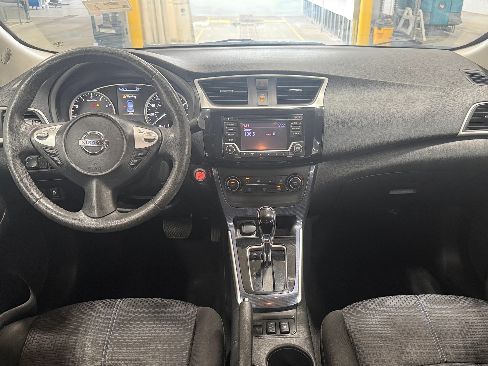 Thumbnail: 2017 Nissan Sentra - 3