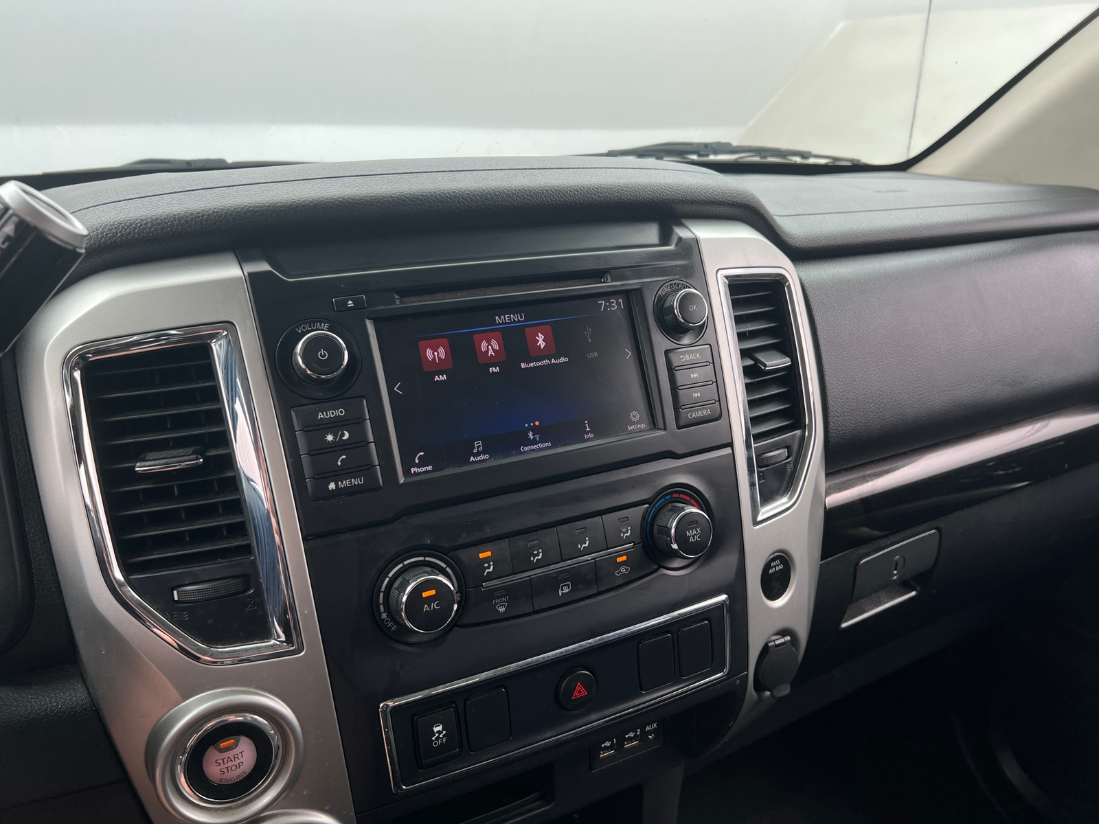 Thumbnail: 2019 Nissan Titan - 4
