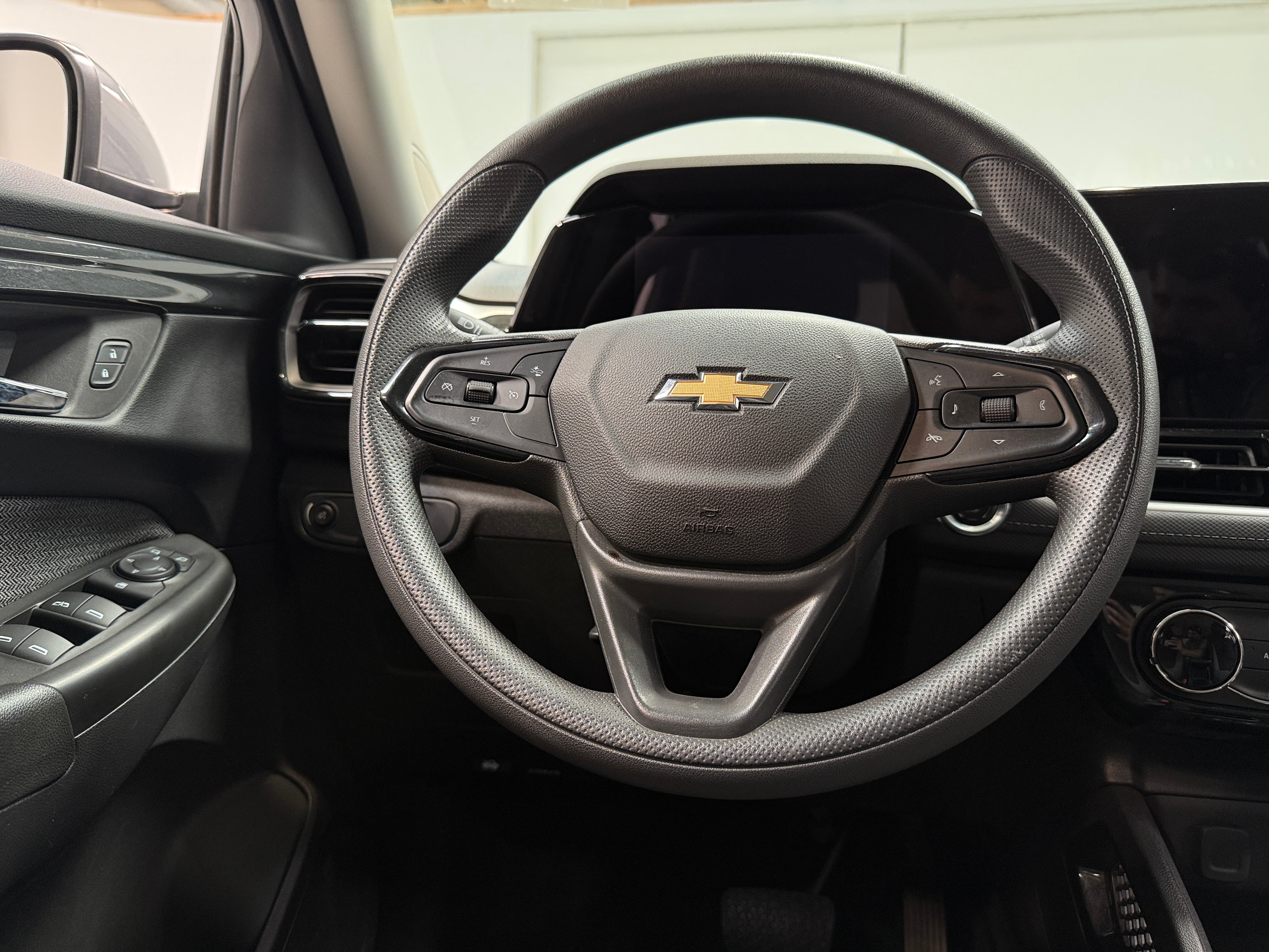 2025 Chevrolet Trailblazer LT - Photo 6