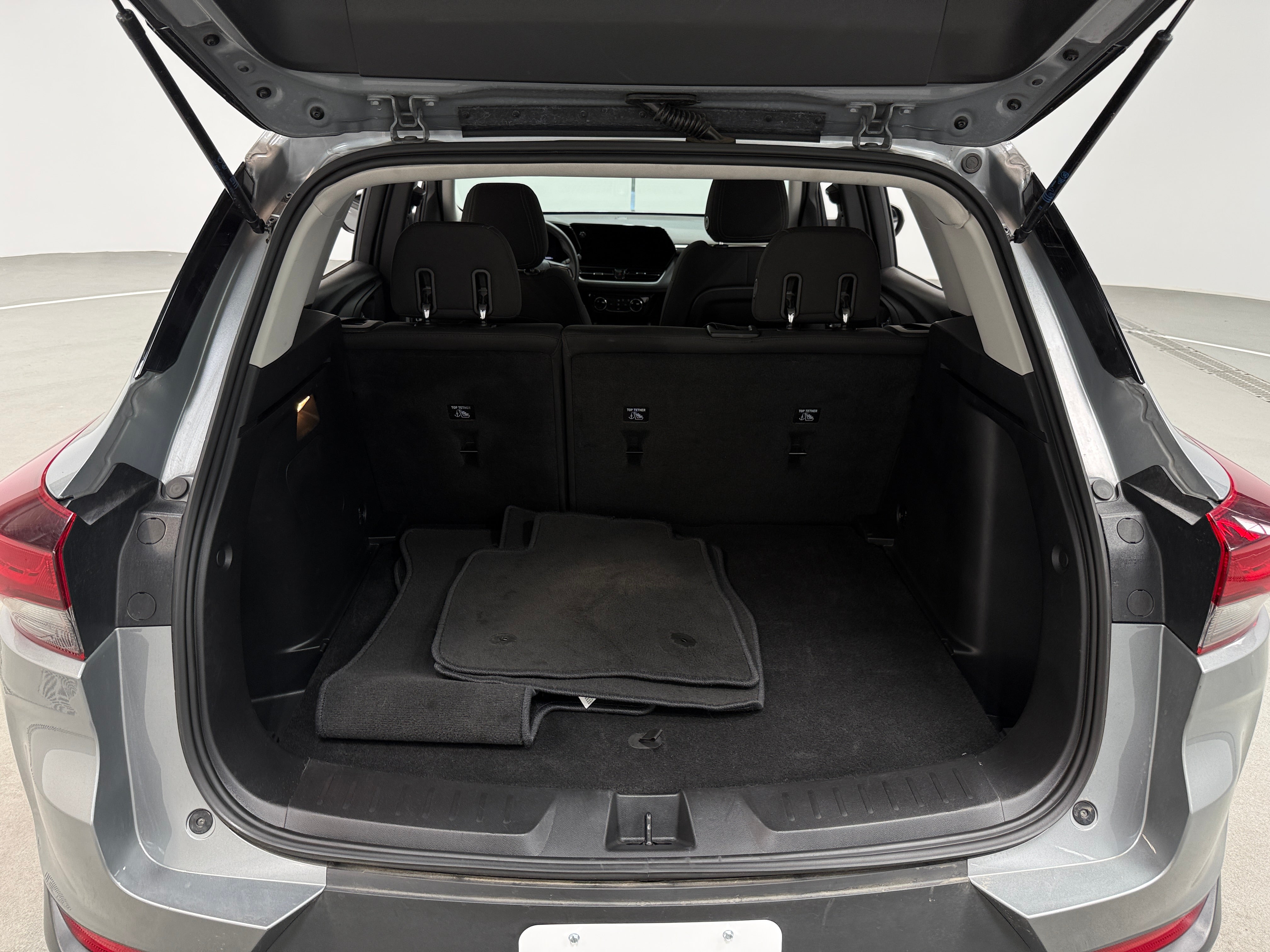 2025 Chevrolet Trailblazer LT - Photo 8