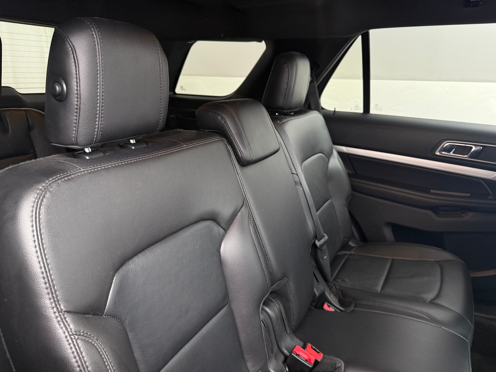 Thumbnail: 2017 Ford Explorer - 5