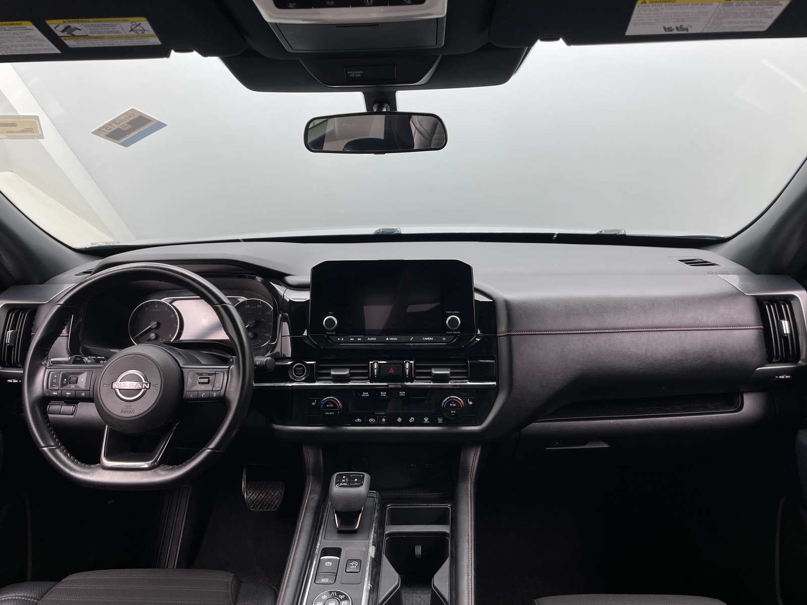 Thumbnail: 2024 Nissan Pathfinder - 2
