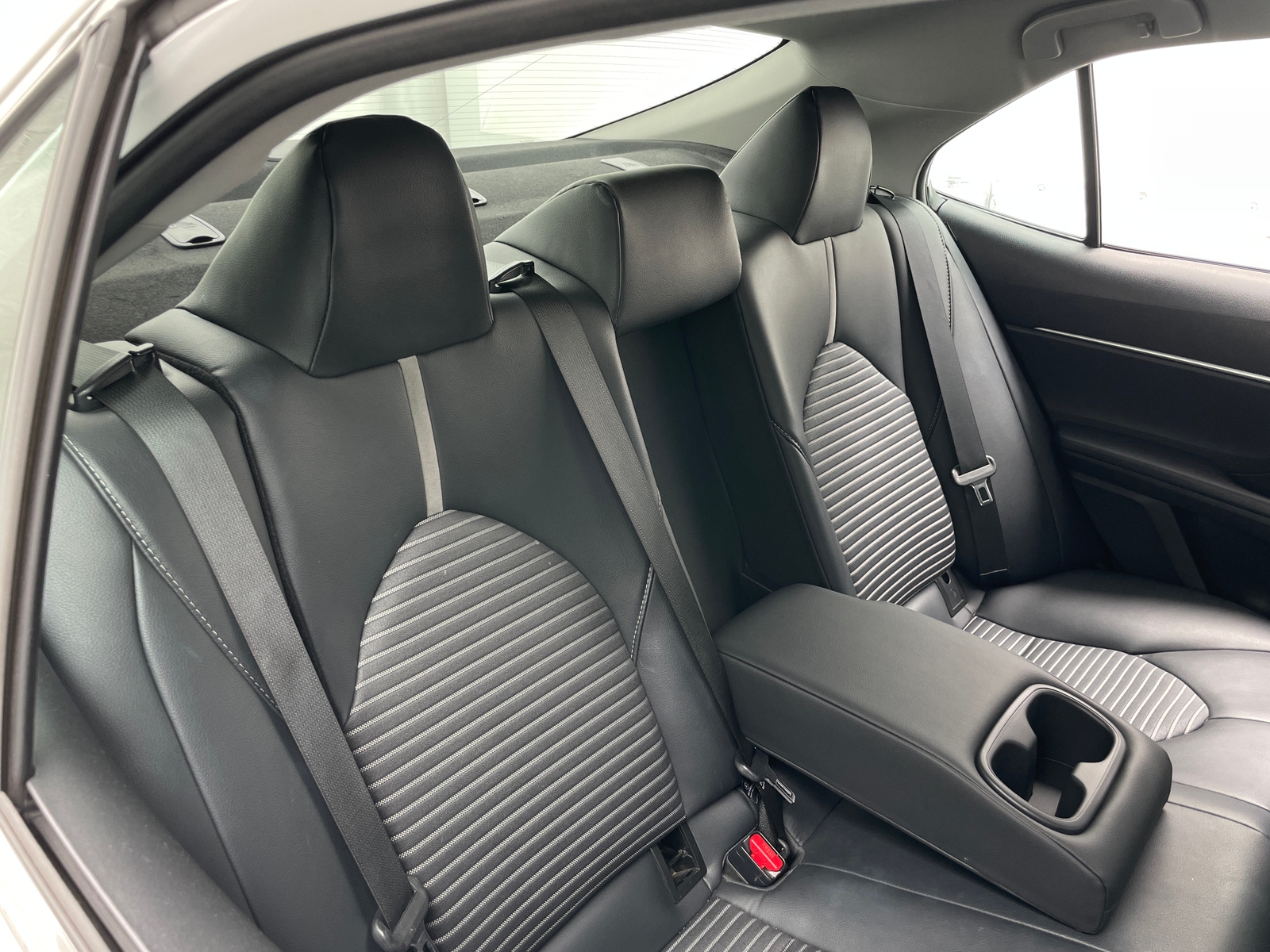 Thumbnail: 2019 Toyota Camry - 5