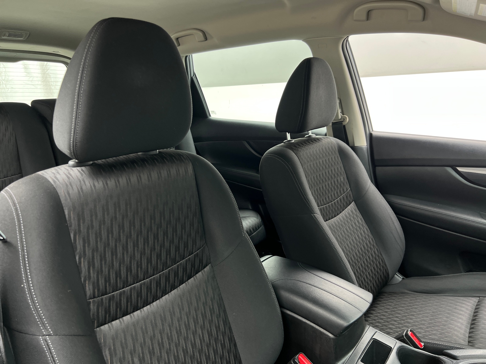 Thumbnail: 2018 Nissan Rogue - 2